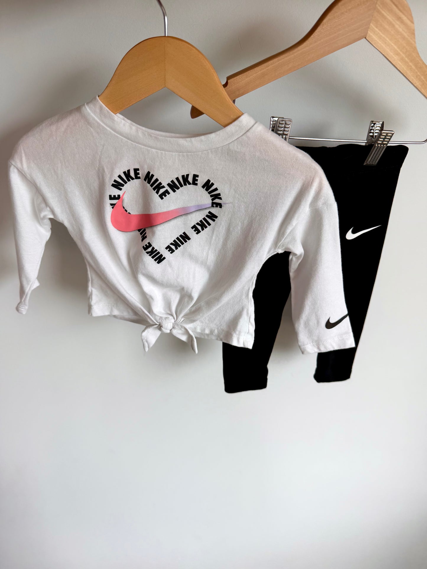 Nike Knotted Top + Pants Set / 12m