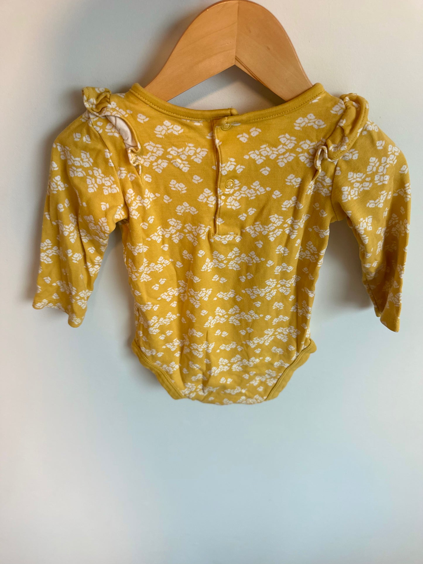 Marigold Ruffle Sleeve Floral Bodysuit / 12m