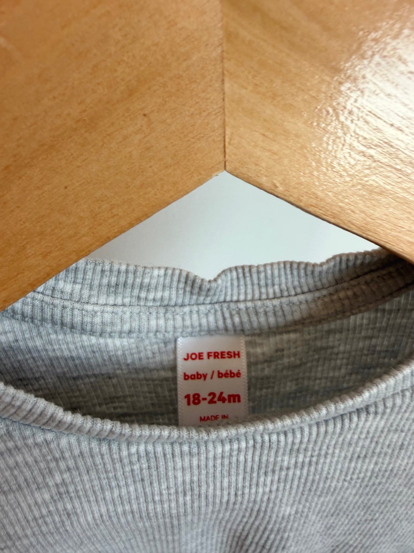Grey Simple T-Shirt / 18-24m