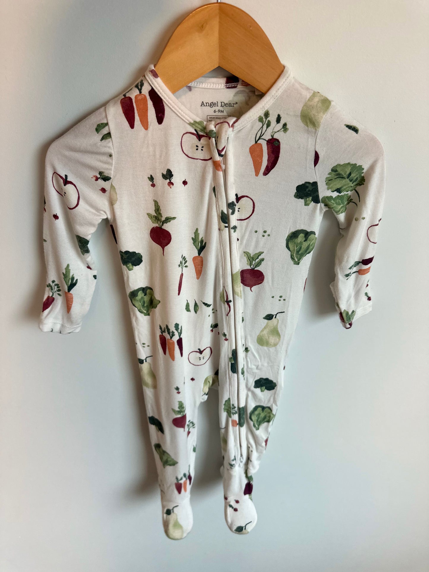 Angel Dear Bamboo Fruit + Veggie Sleeper / 6-9m