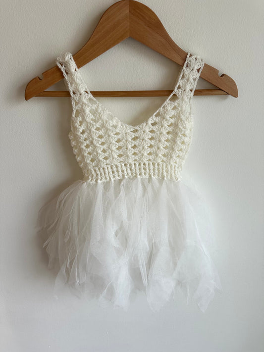 White Tulle Dress / 0-6m