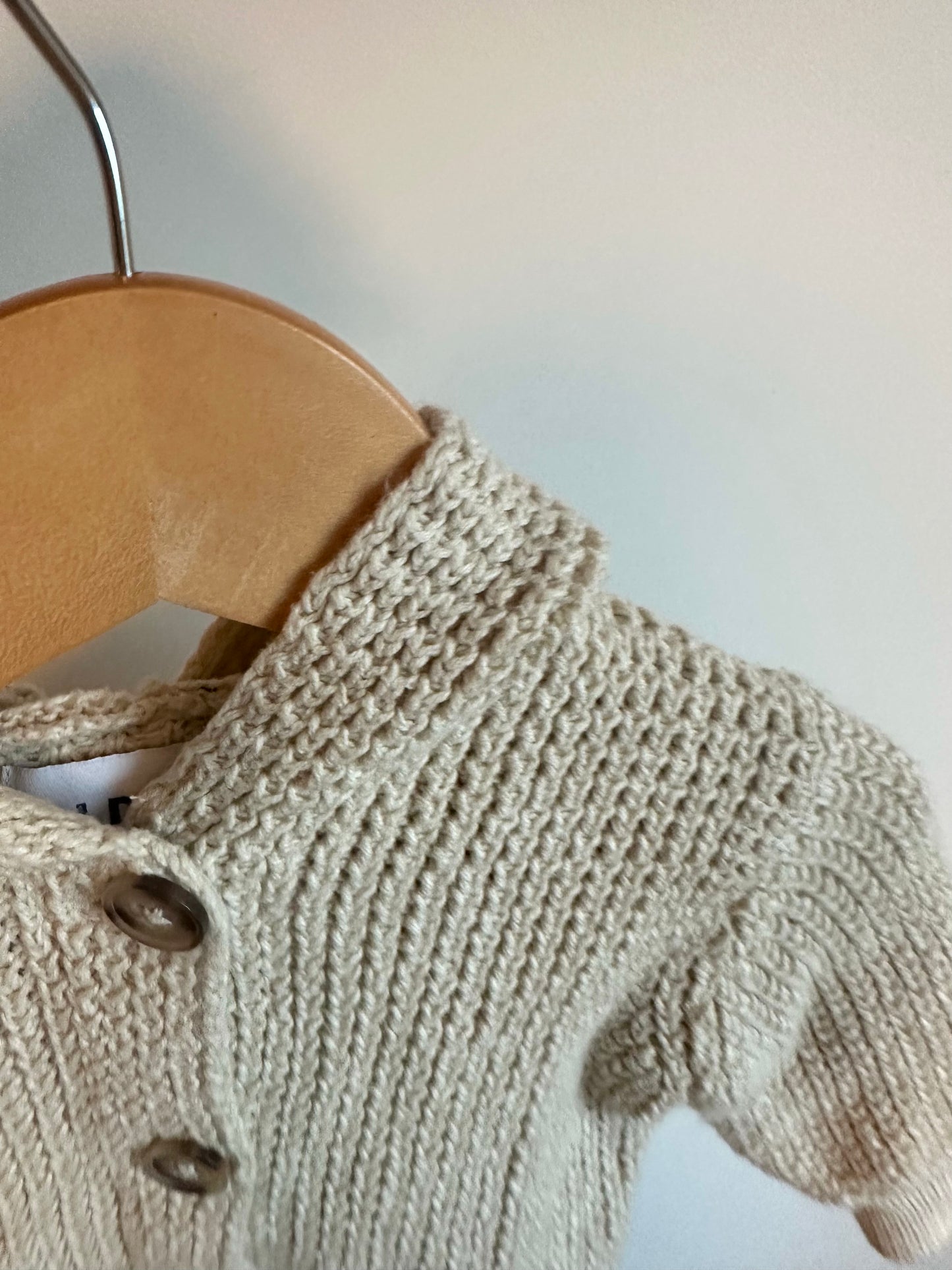 Cream Button Hoodie / 6-12m