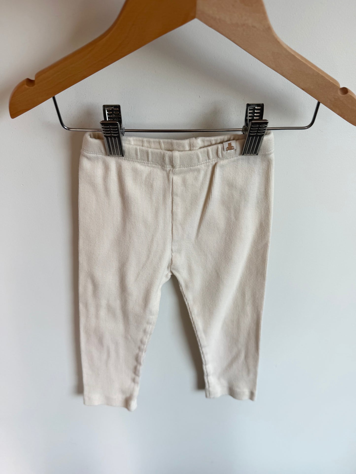 White Ribbed Leggings / 18-24m
