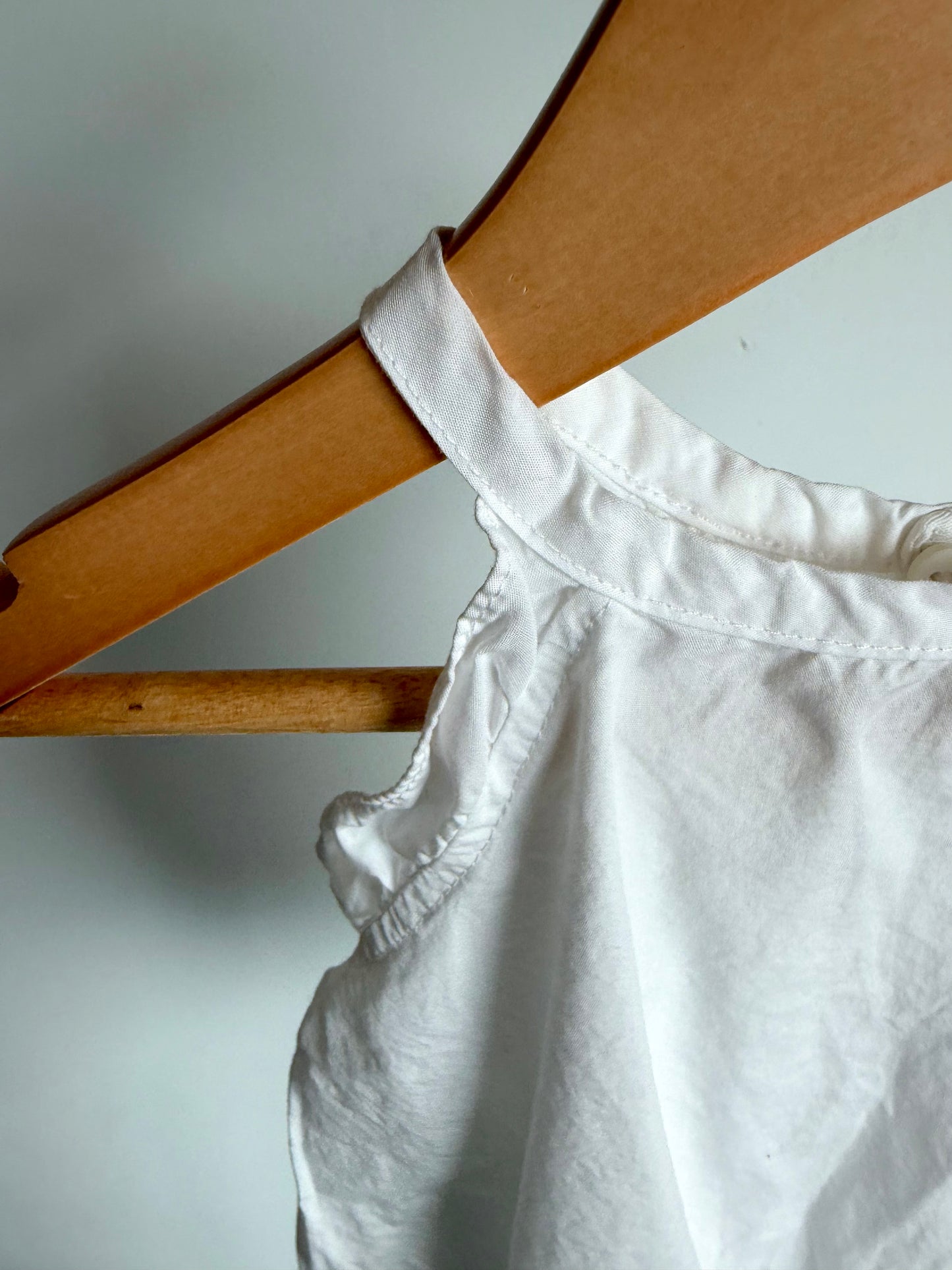 White Knotted Top / 5 years