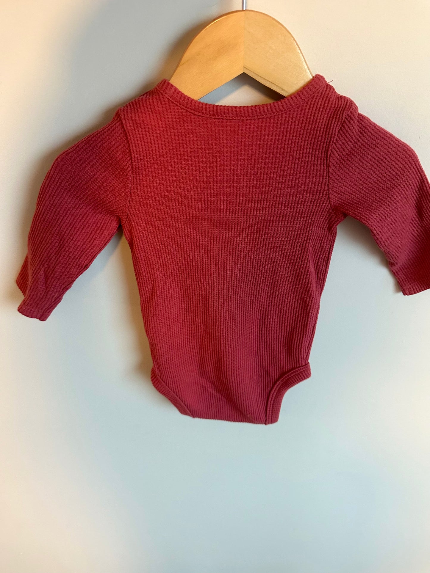 Maroon Ribbed Bodysuit / 6m