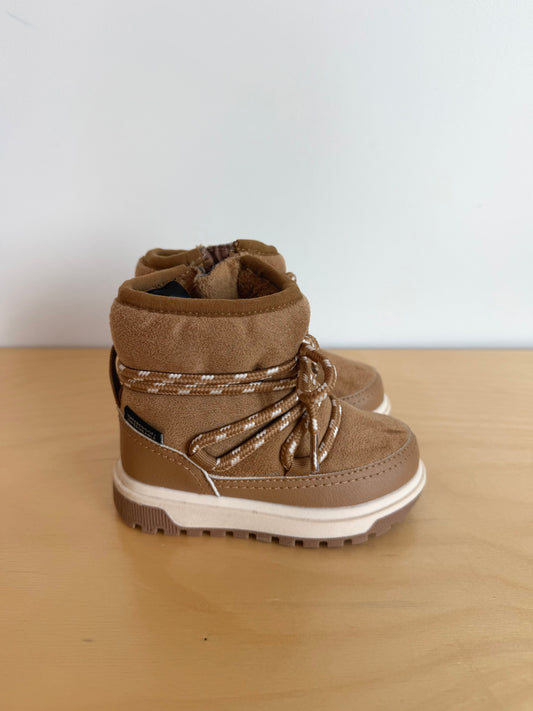 Waterproof Tan Zipper Boots / Size 5.5 Toddler