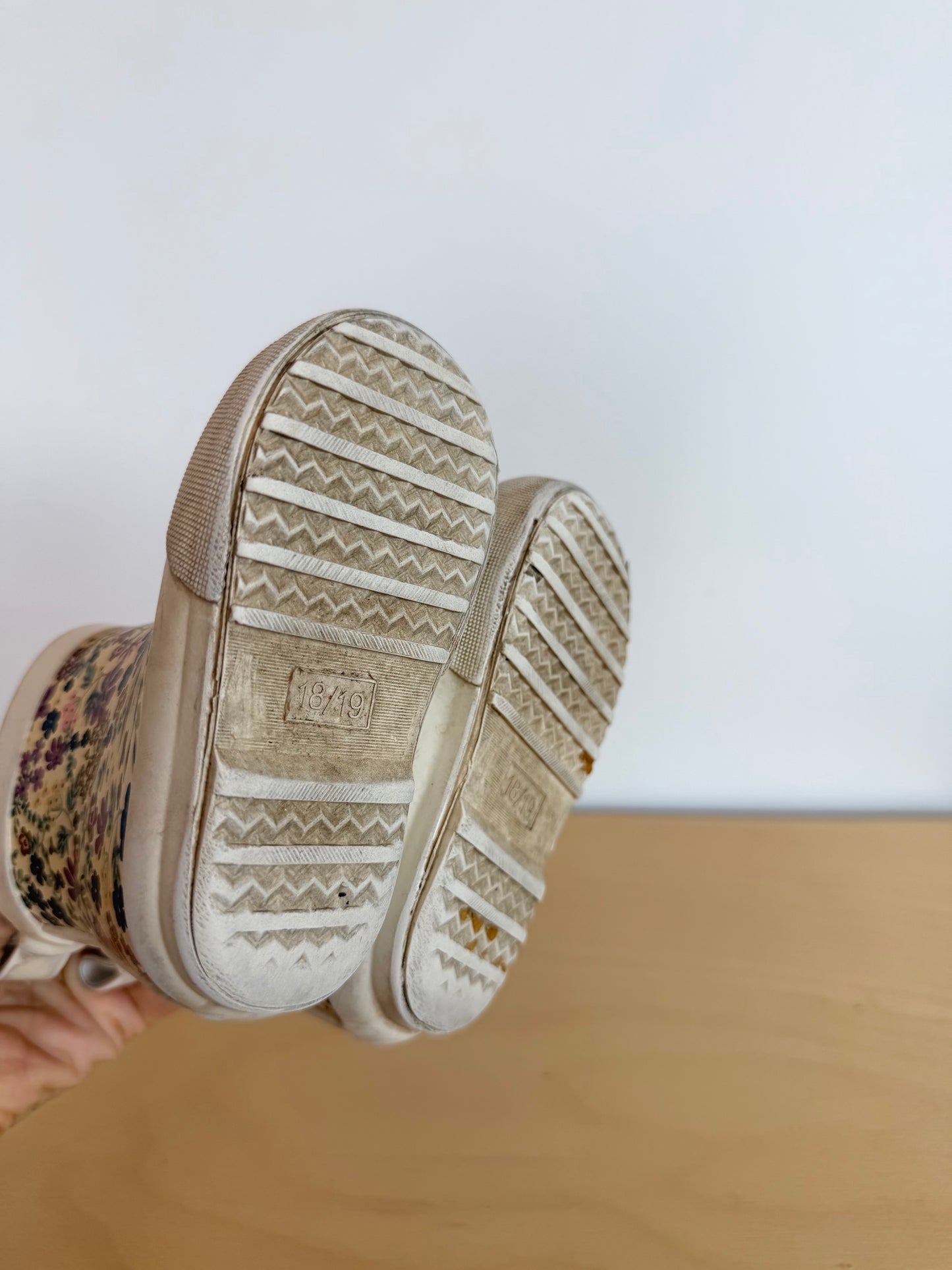 Floral Slip On Boots / Size 3 Toddler