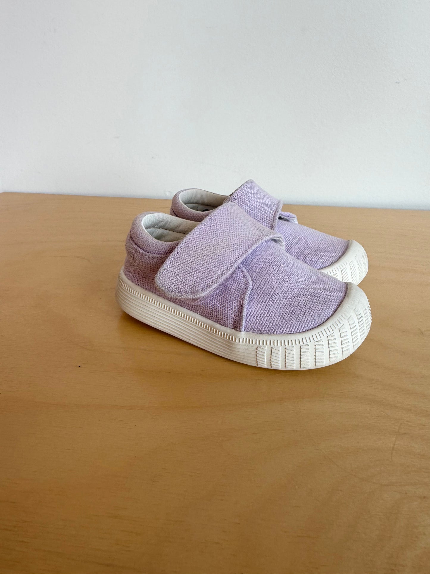Lavender Velcro Shoes / Size 5 Toddler?