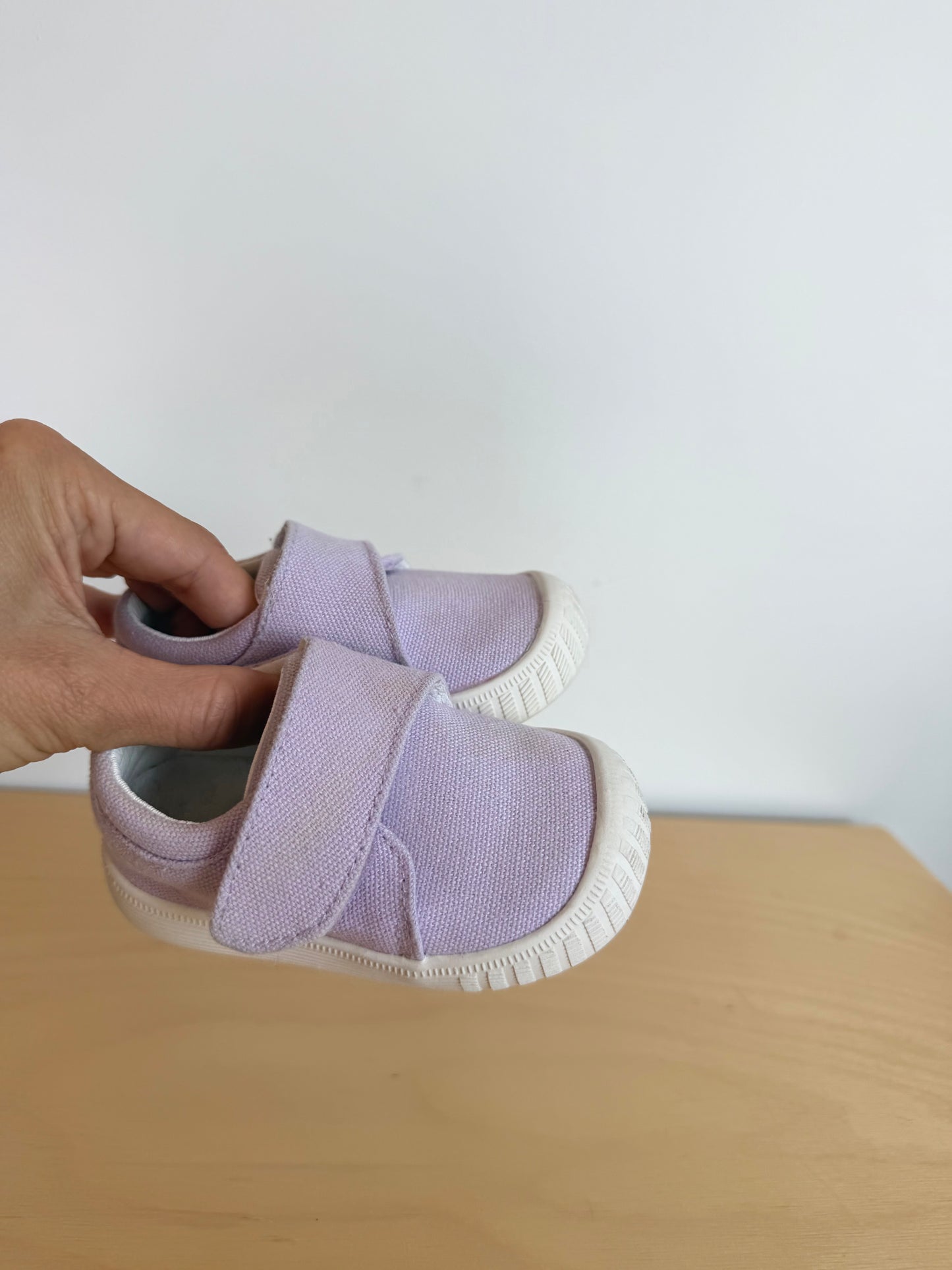 Lavender Velcro Shoes / Size 5 Toddler?