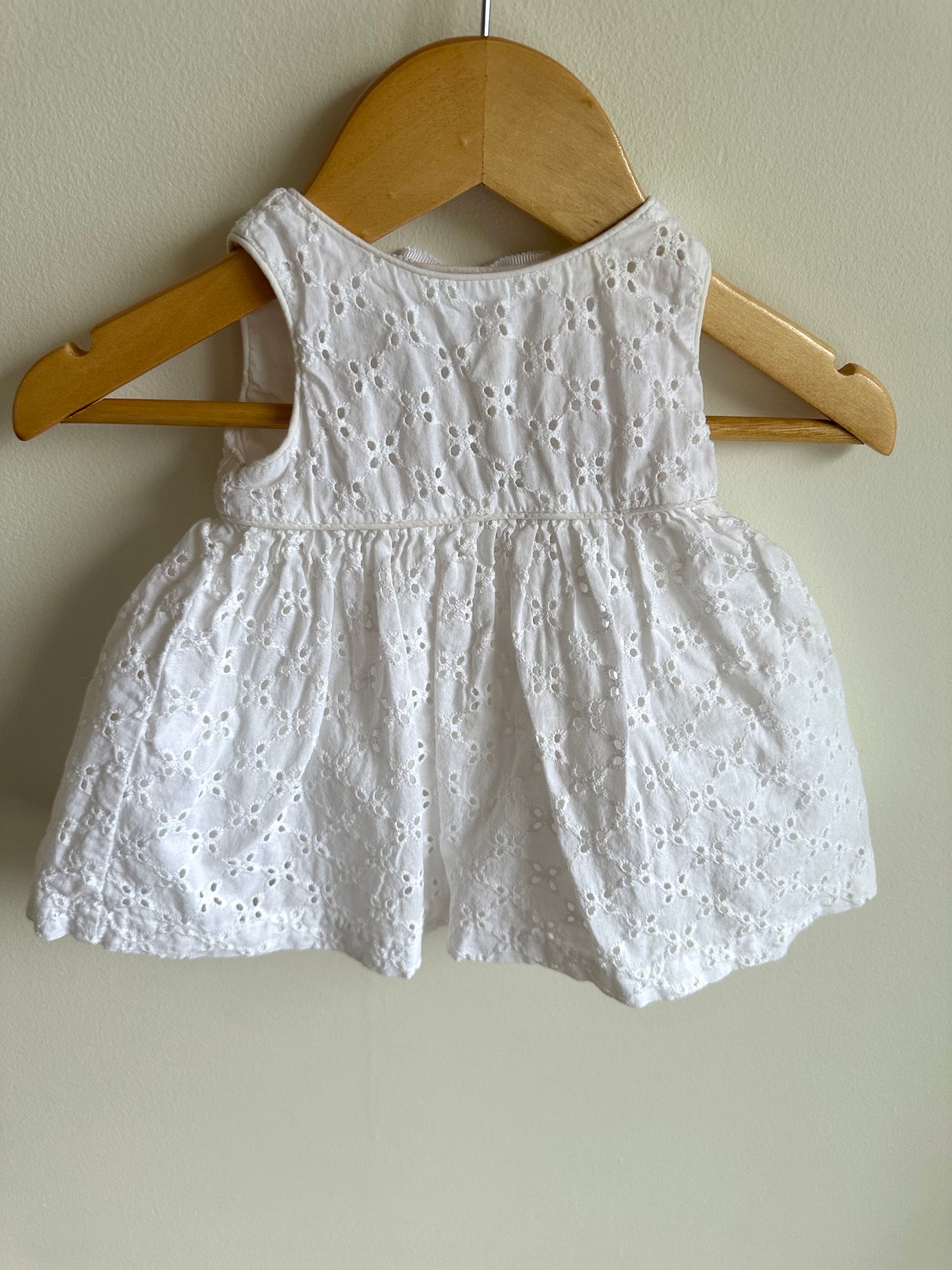 White Eyelet Cotton Dress / 0-3m