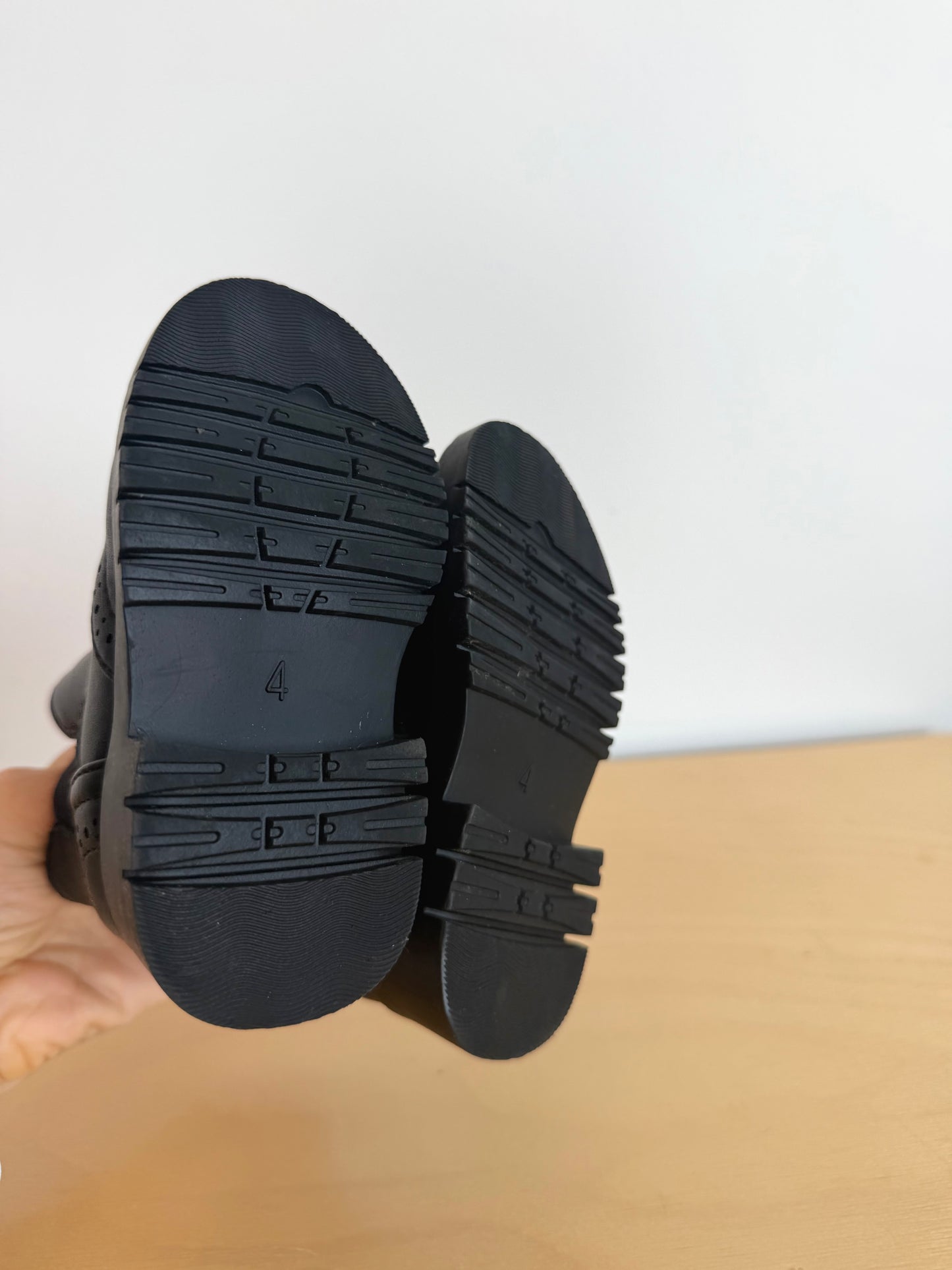 Black Ankle Zipper Boots / Size 4 Toddler