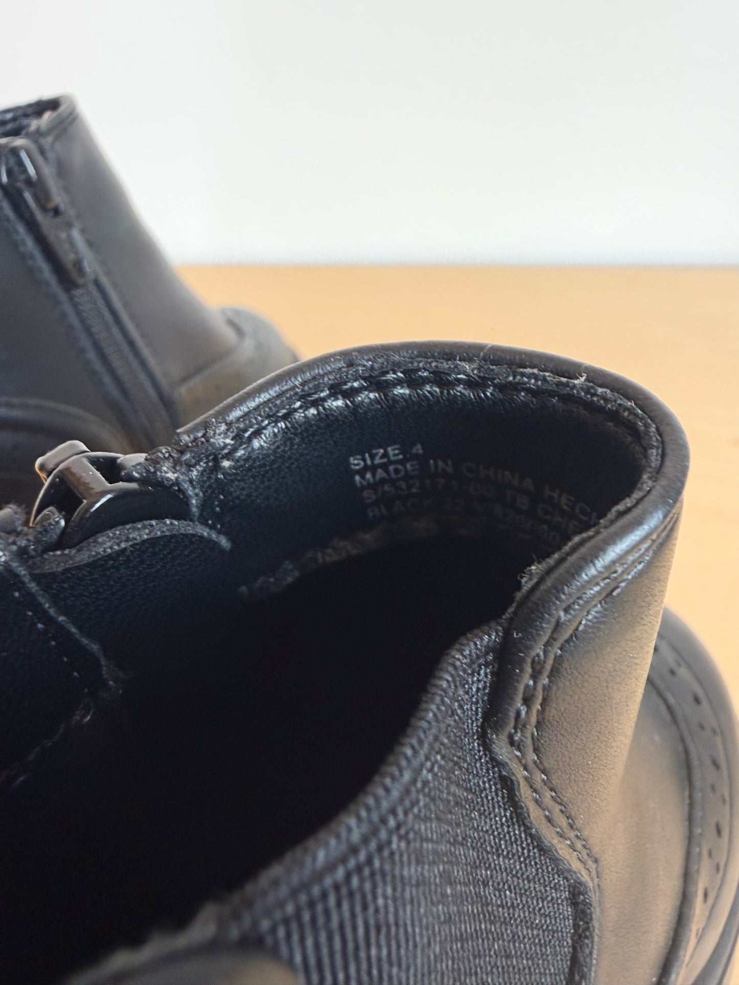 Black Ankle Zipper Boots / Size 4 Toddler