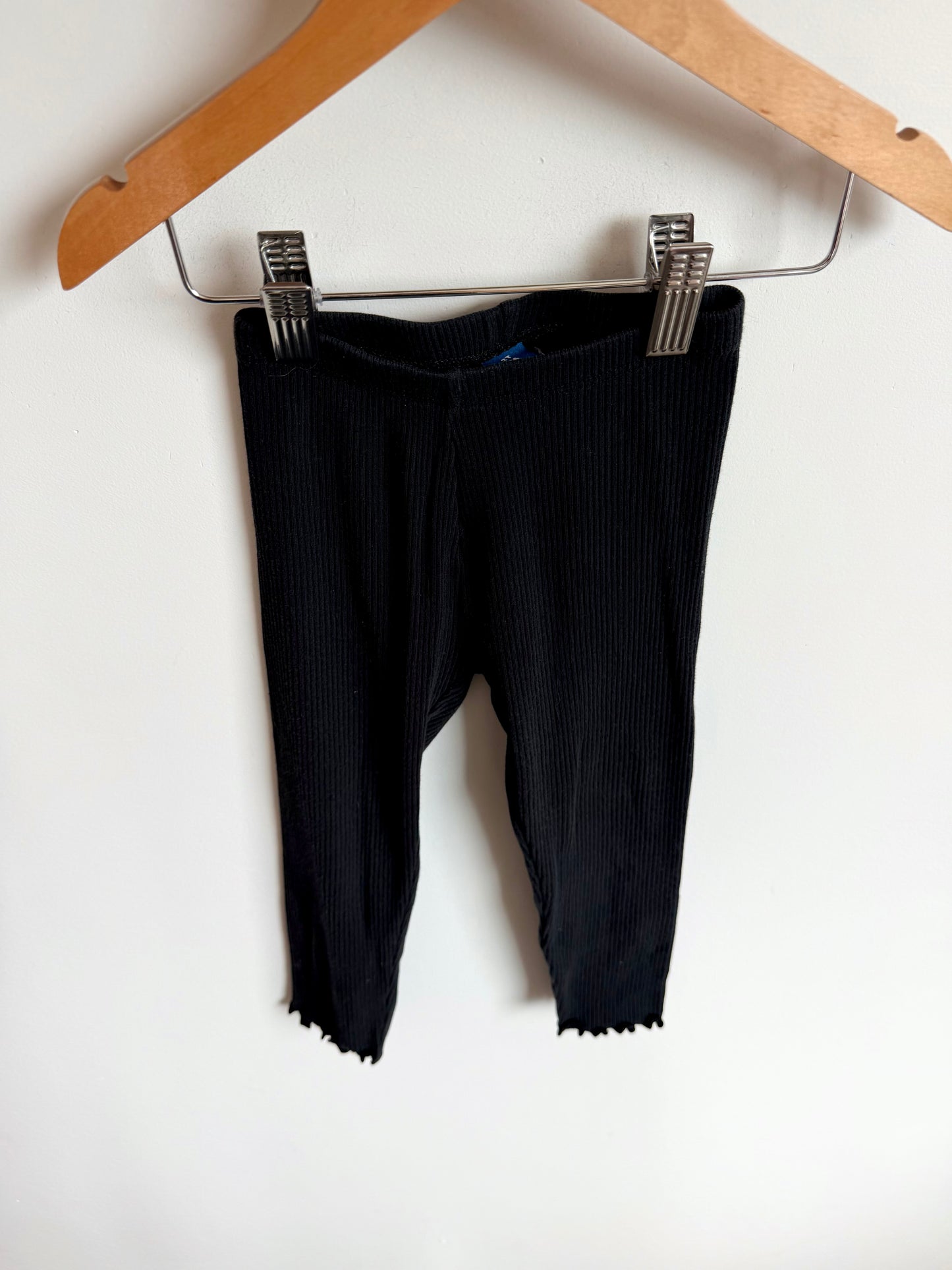 Black Ribbed Leggings / 2T