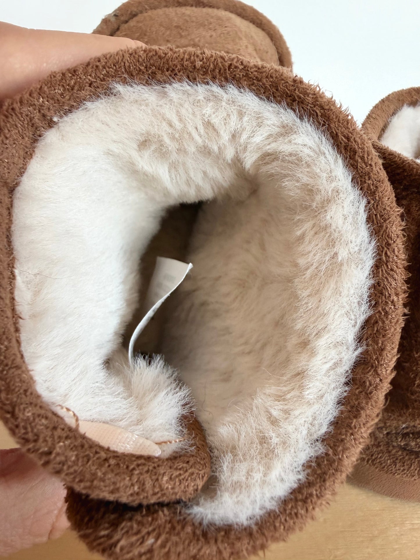 Tan Velcro Fleece Lined Boots / Size 5.5 Toddler