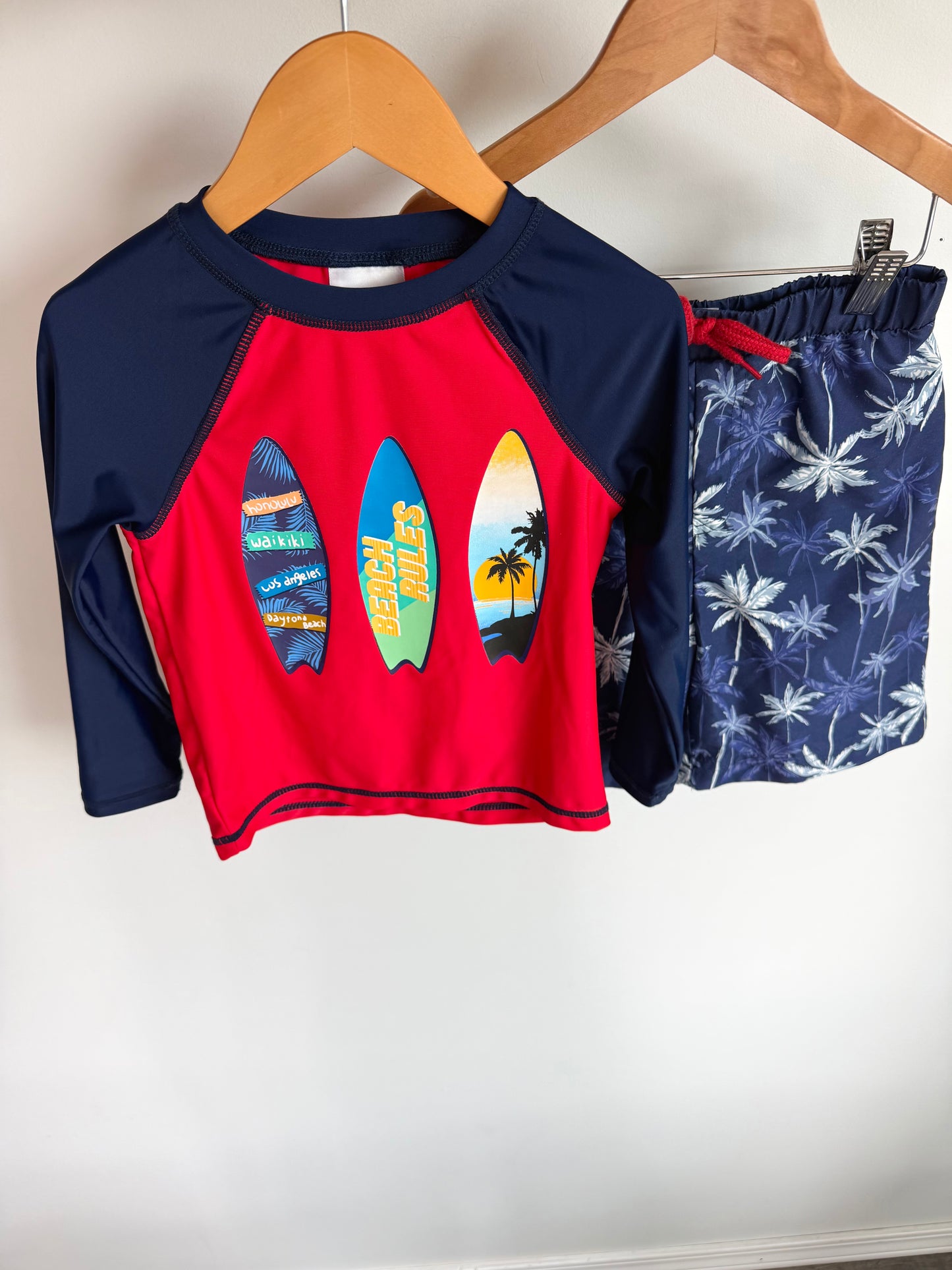 Surf Board Top + Shorts Swim Suit / 5 years