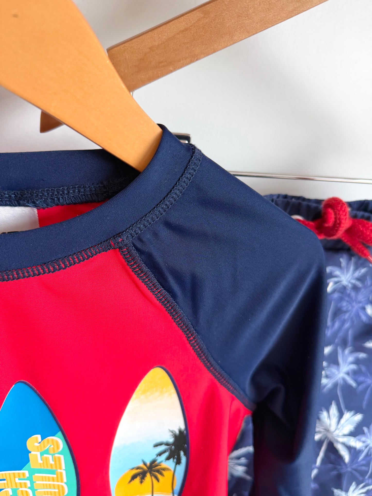 Surf Board Top + Shorts Swim Suit / 5 years