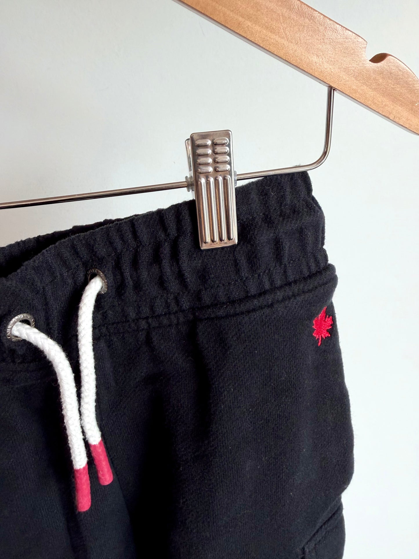 Black Drawstring Shorts / 7-8 years