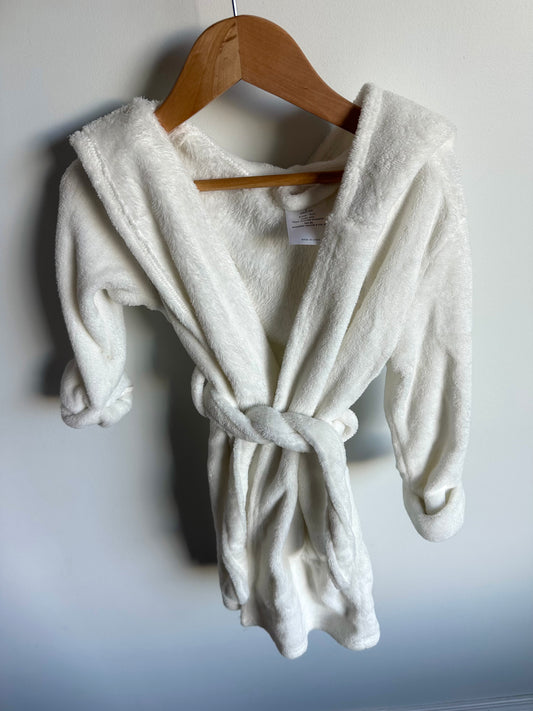 White Bear Robe (PLAY) / 4T
