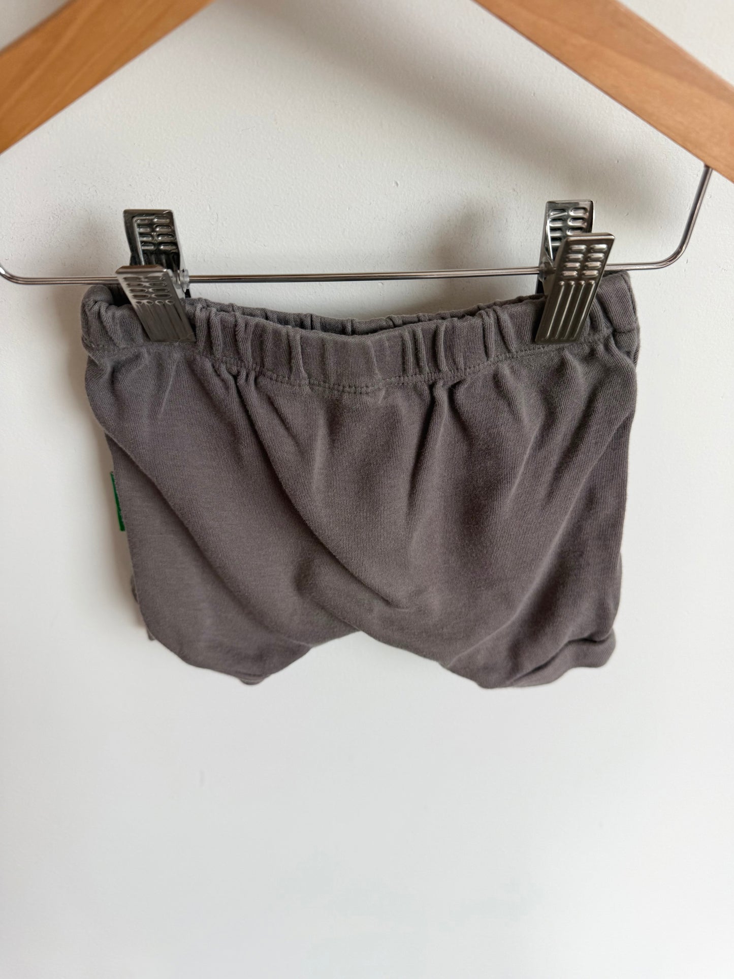 Parade Grey Shorts / 3-6m