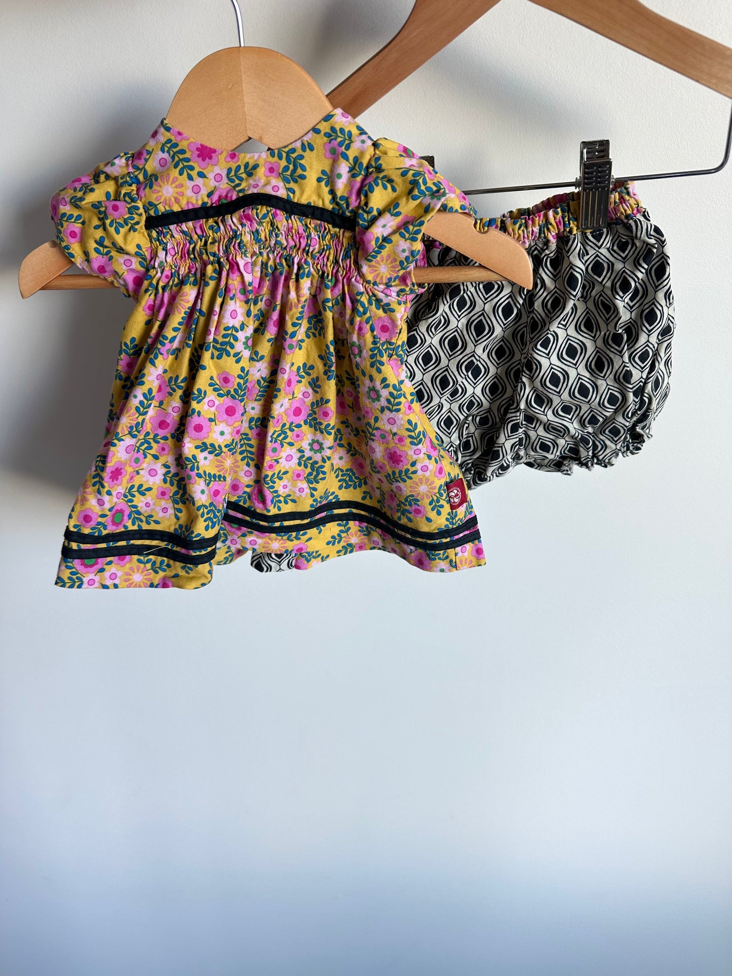 Made in Canada Floral Tunic Top + Bloomers / 2-3T