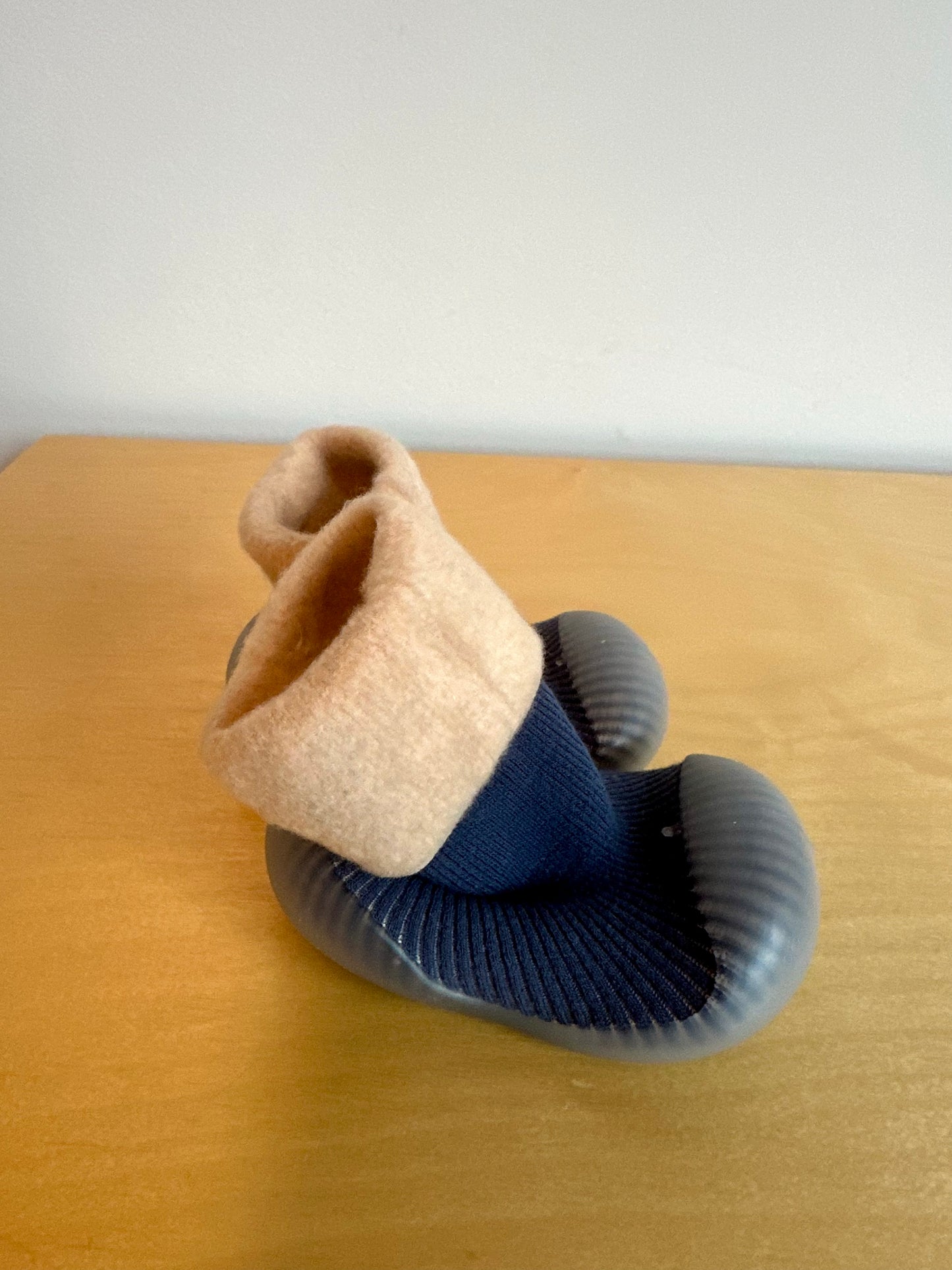 Navy Beige Shoes / Size 3.5 Infant?