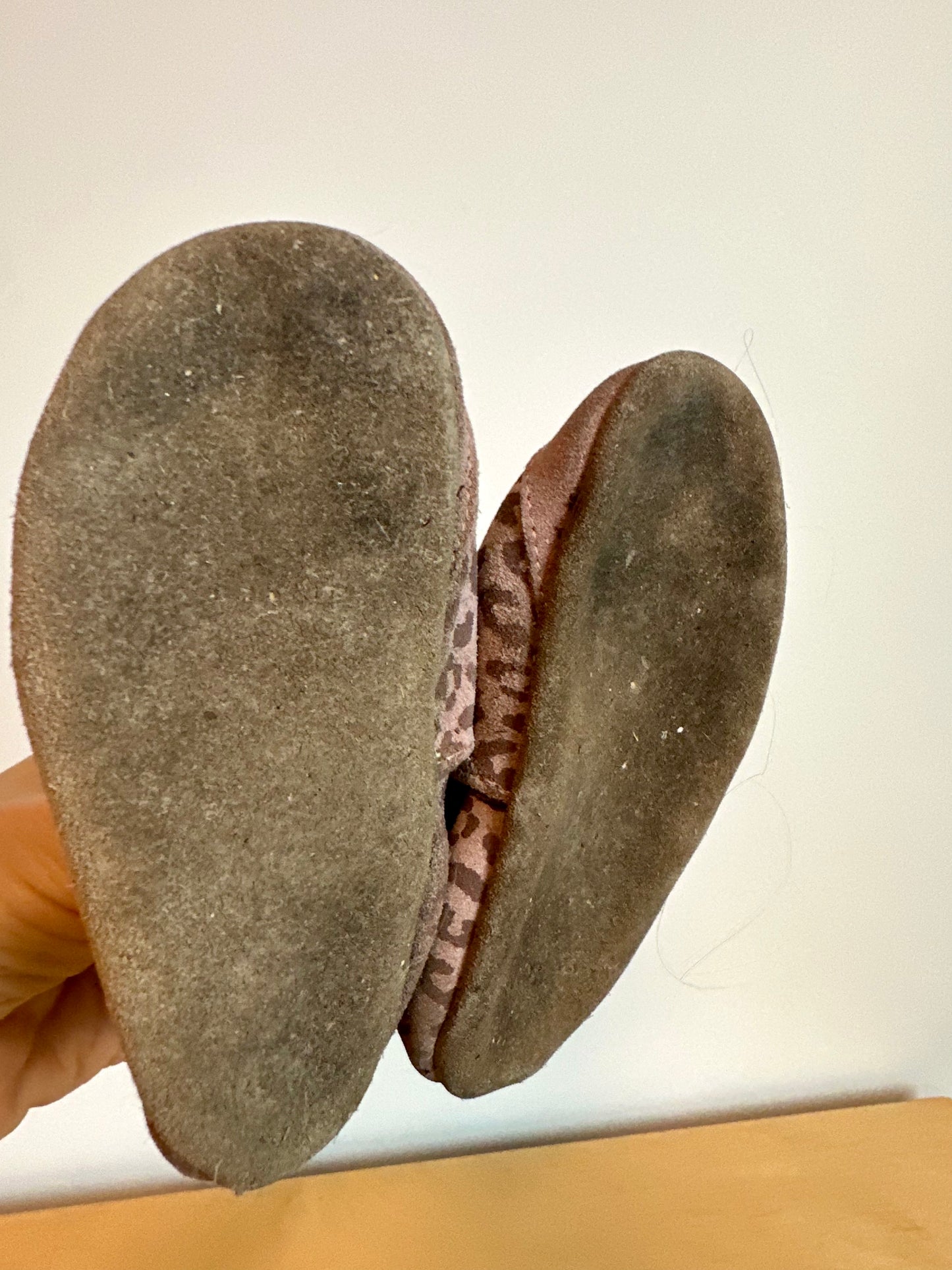 Animal Print Soft Sole Shoes / 12-18m