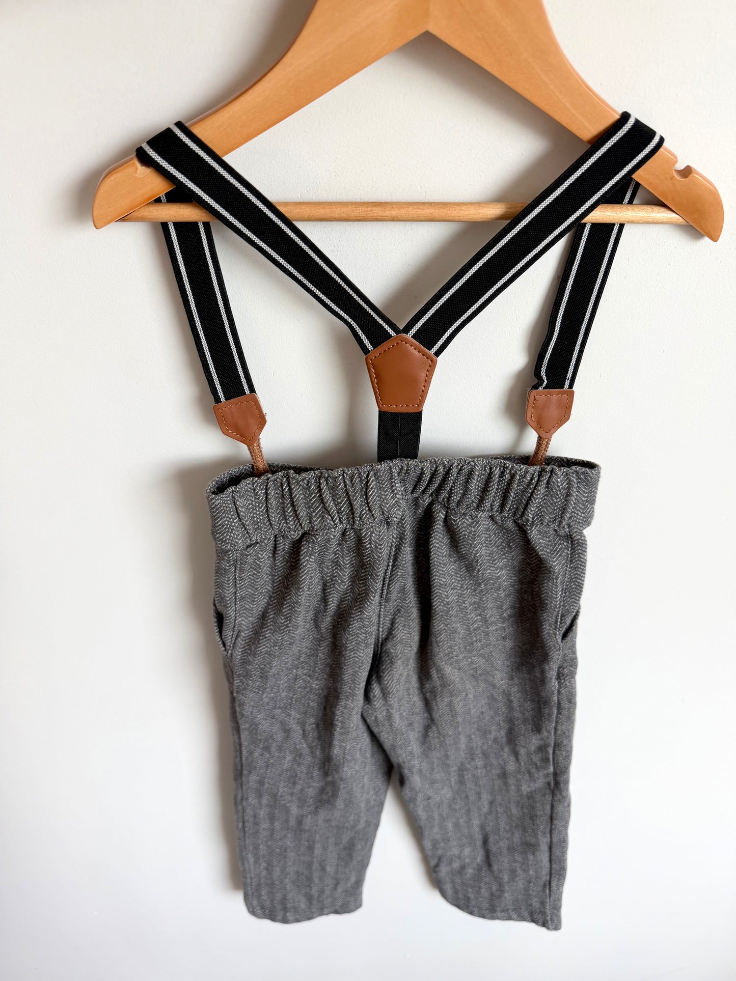 Grey Chevron Pants with Suspenders / 3T