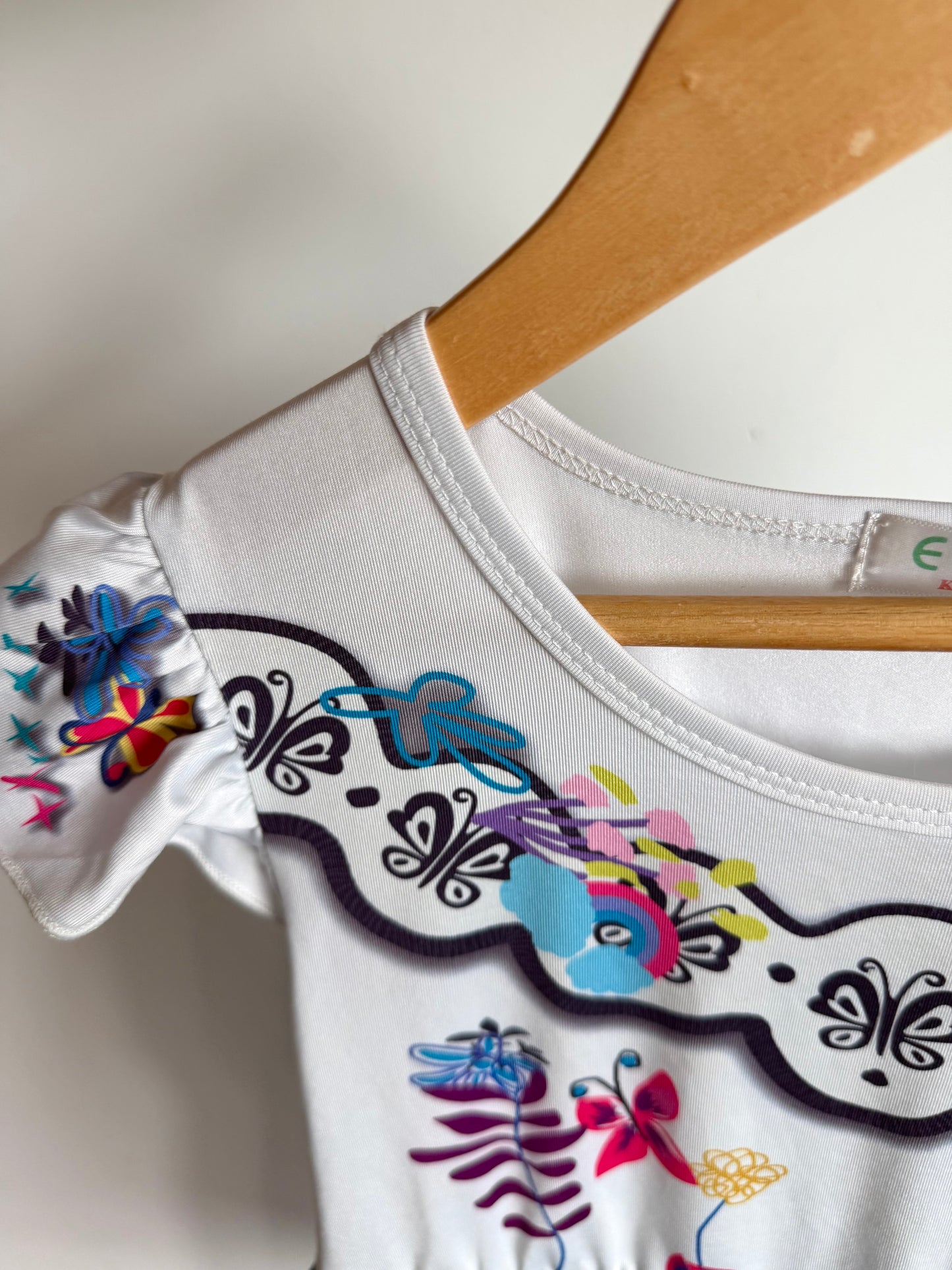 Encanto Dress / 10-12 years