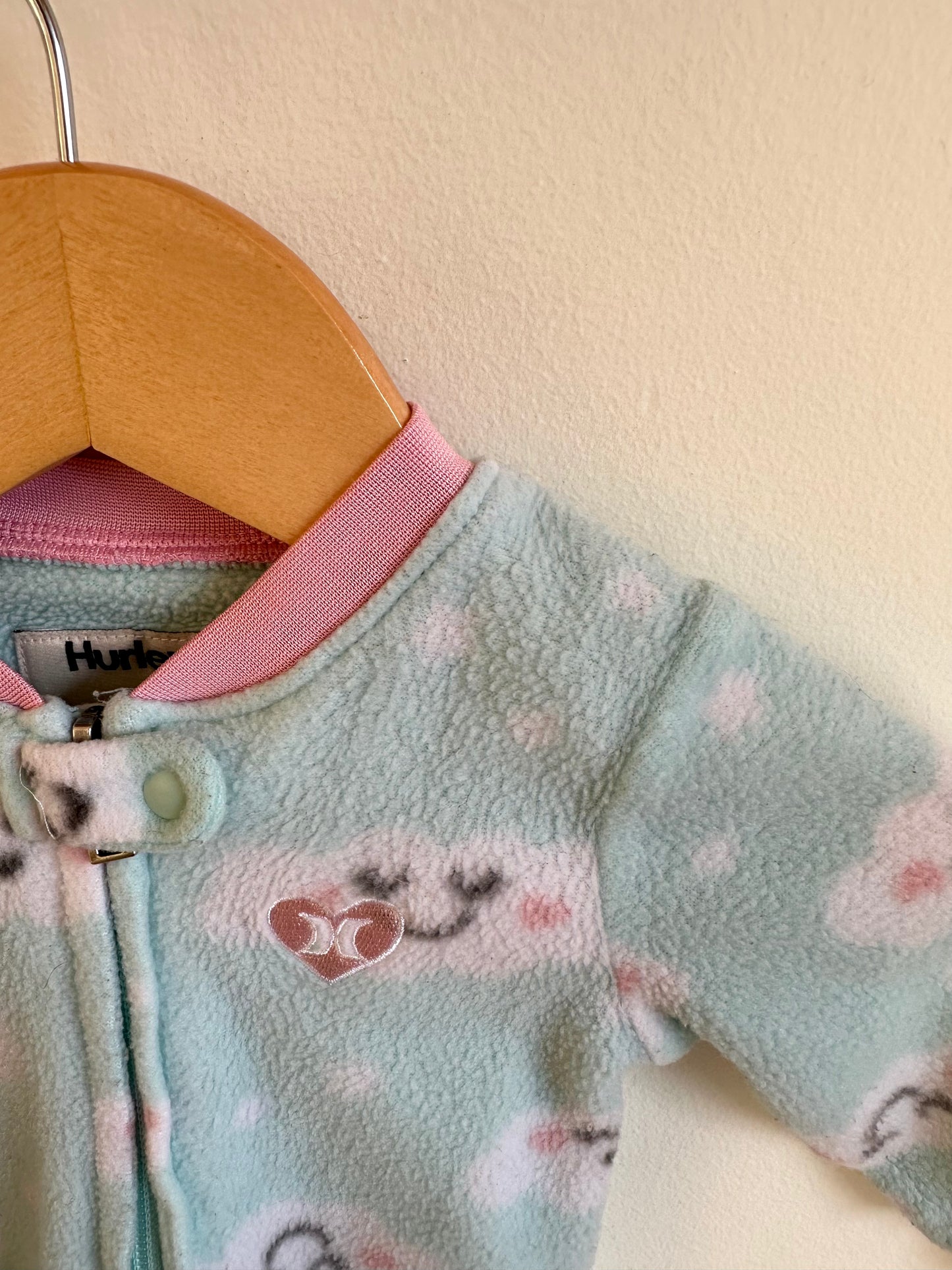Hurley Cloud Sleeper / 6m