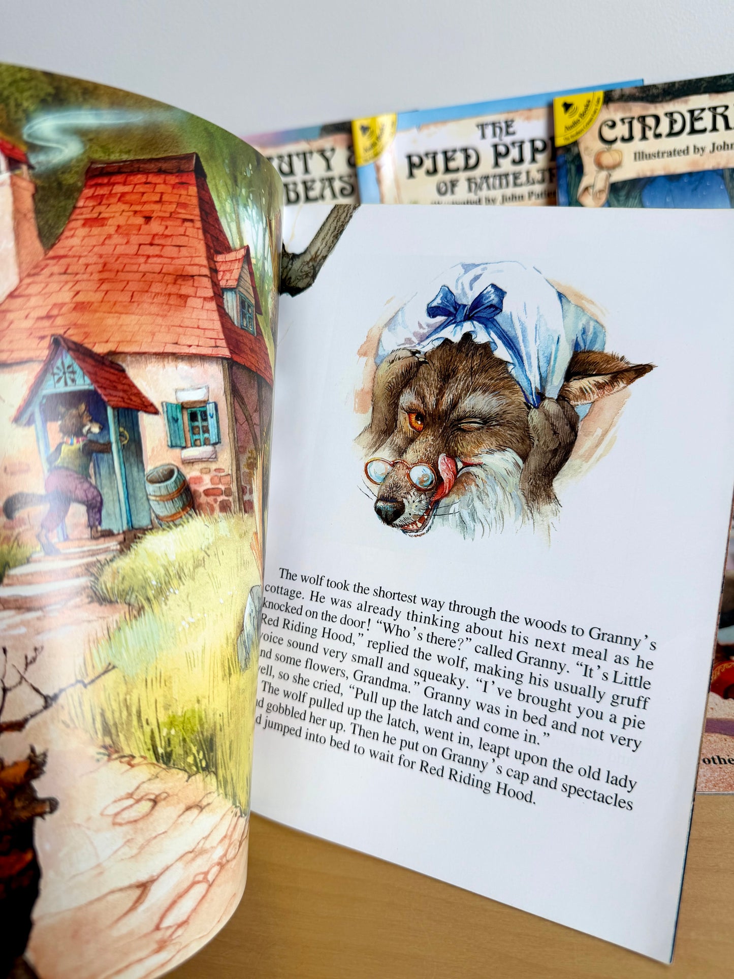 Eight The Brothers Grimm Fairy Tales Book / 5-8 years (No Shipping)