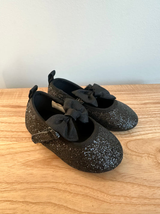 Black Sparkly Ballet Flats / Size 4 Toddler