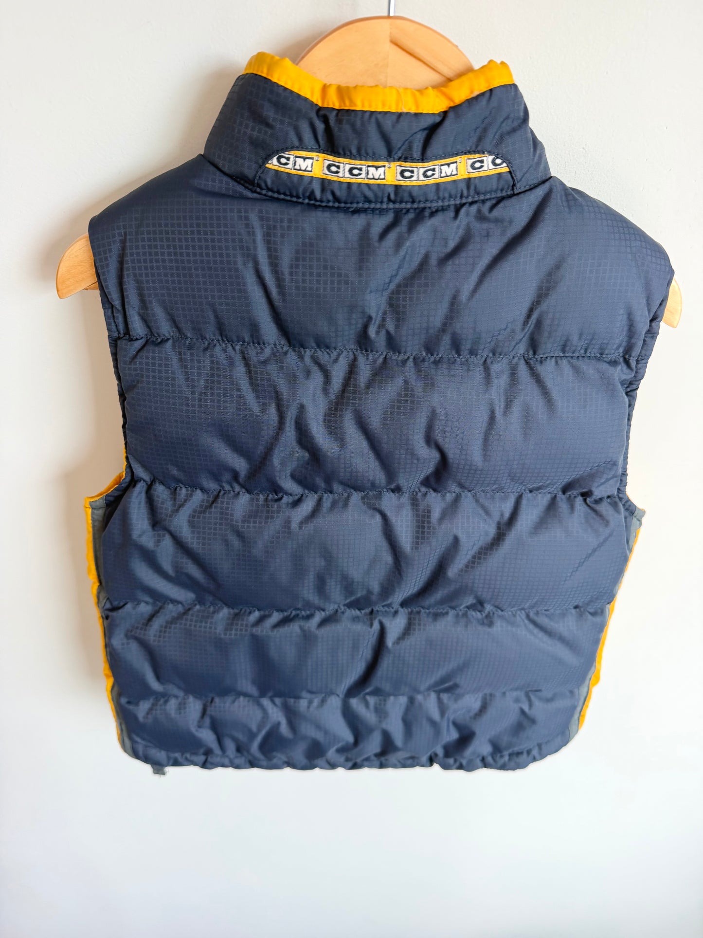 CCM Quilted Reversible Vest / 4 years