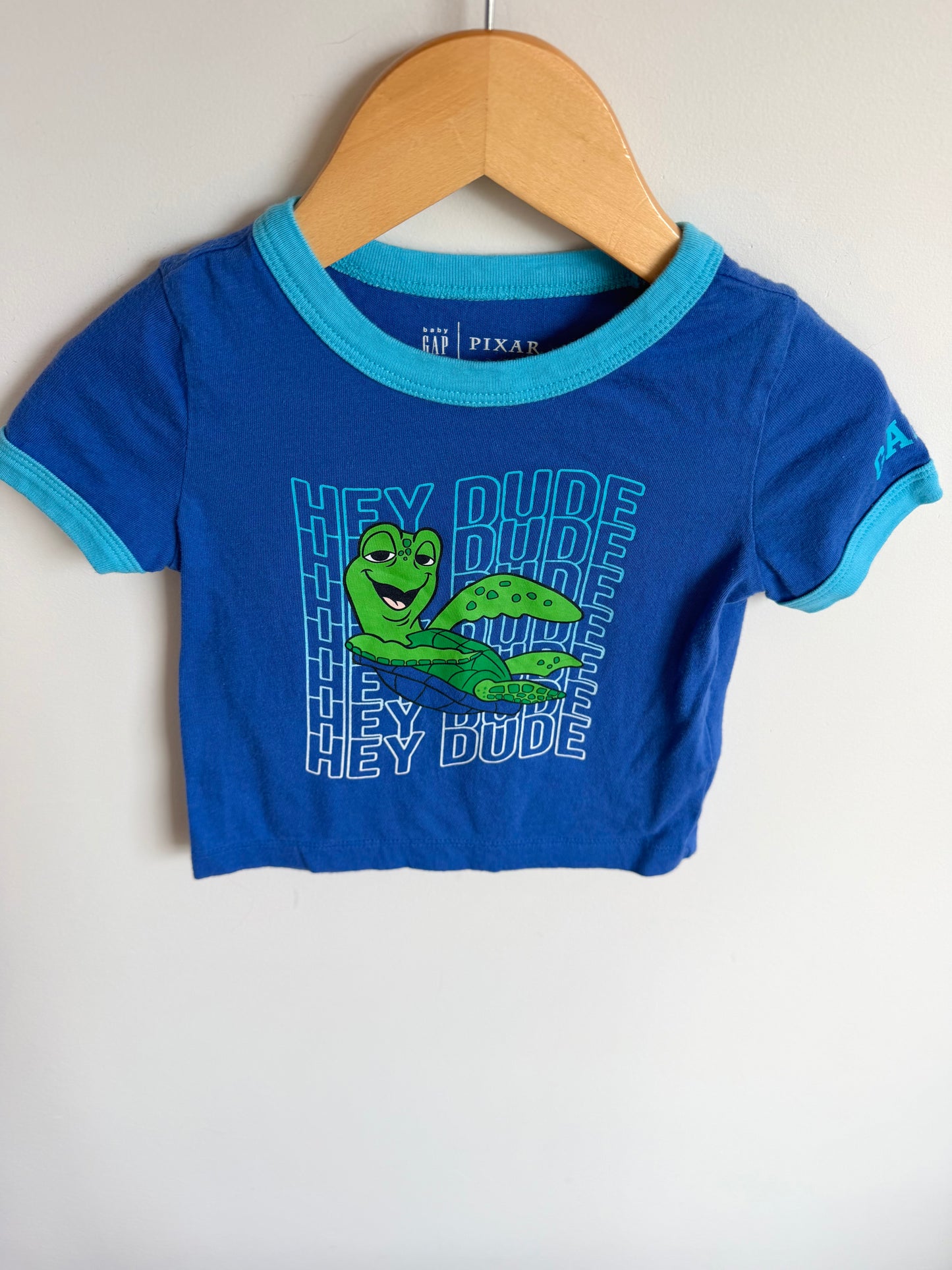 Gap Blue Crush T-shirt / 12-18m