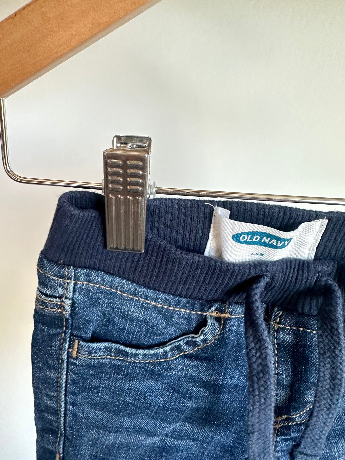 Old Navy Jeans / 3-6m