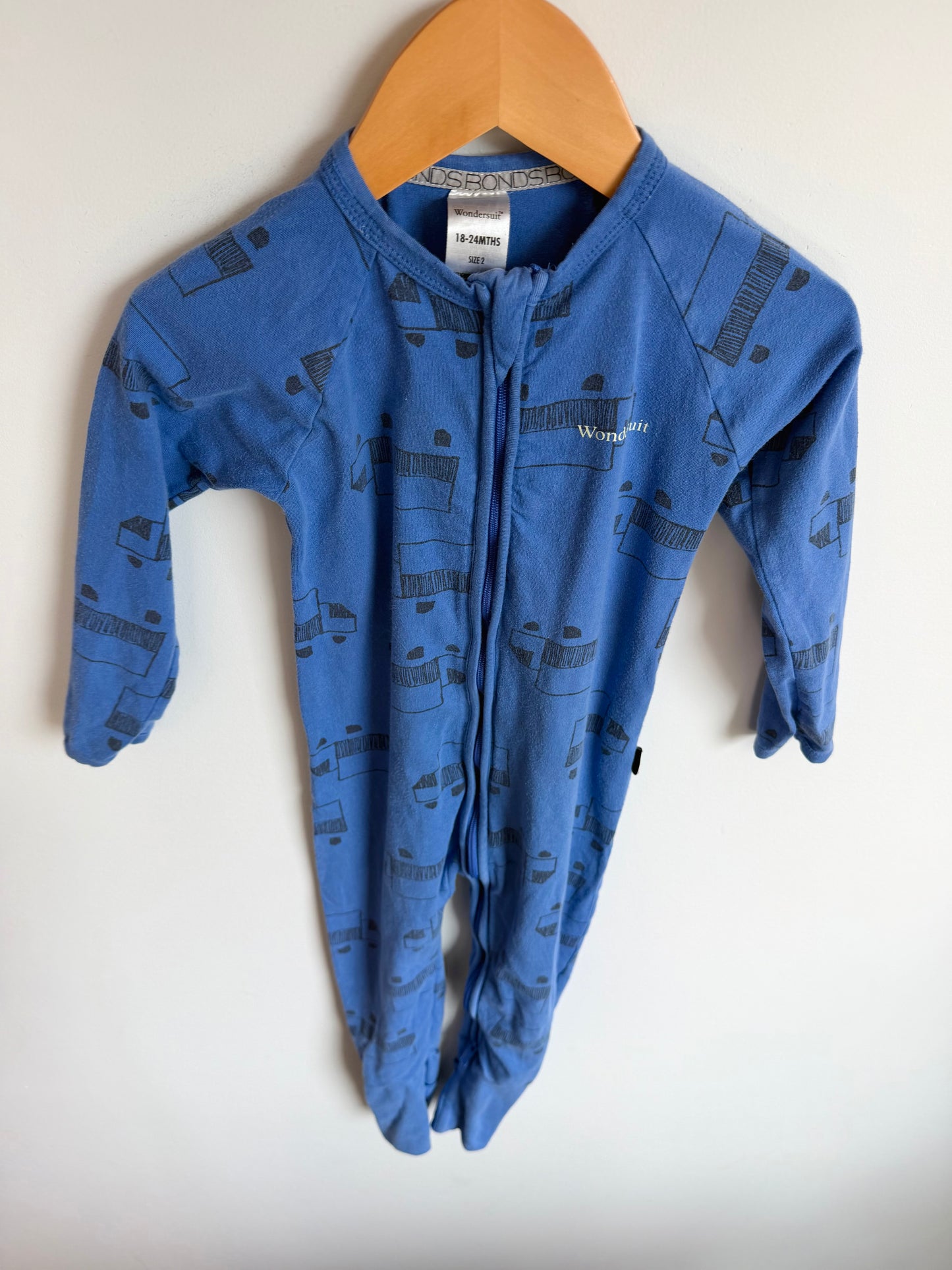 Bonds Blue Truck Wondersuit (PLAY) / 18-24m