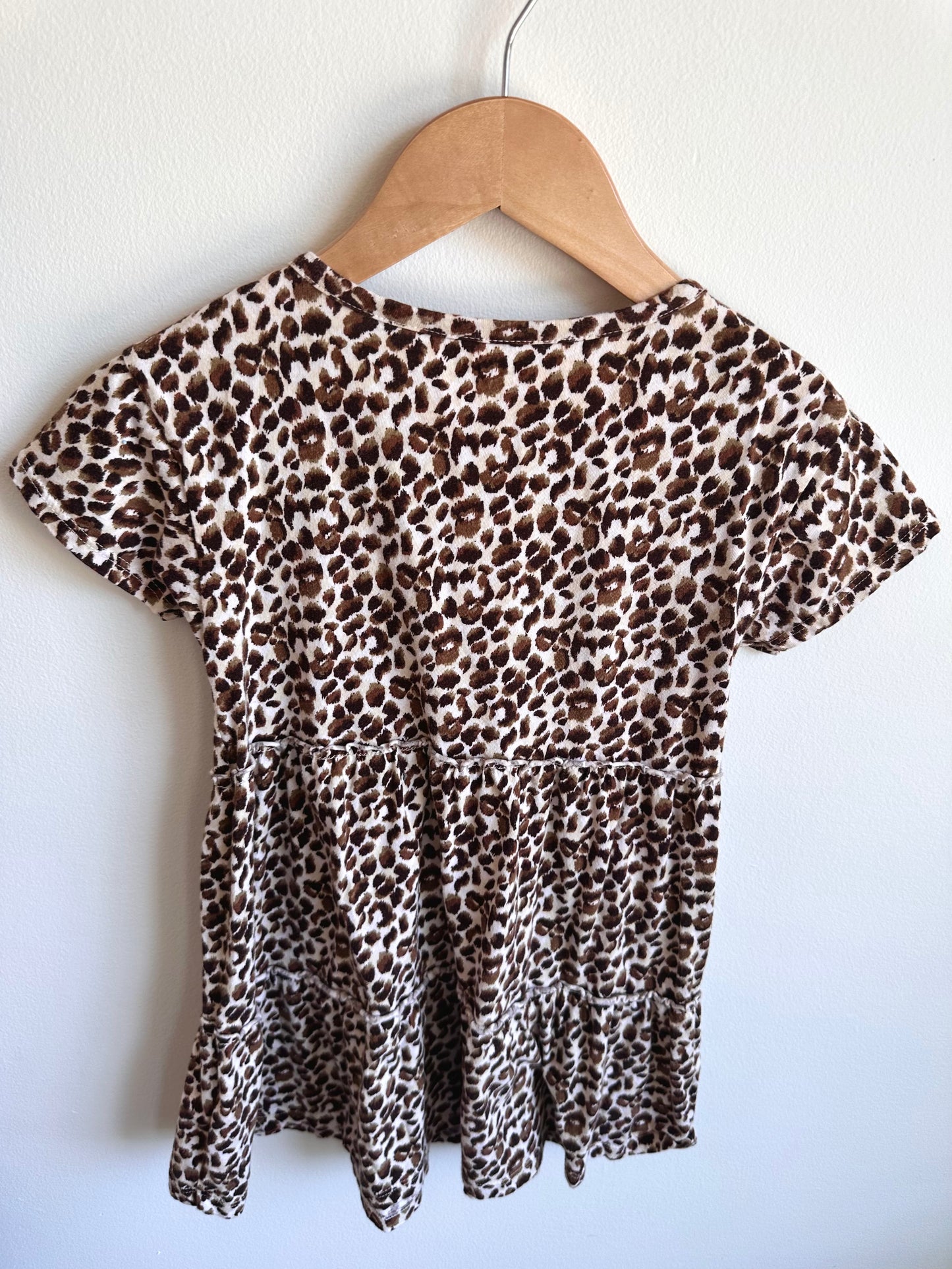 Animal Print Dress / 5T (xs)