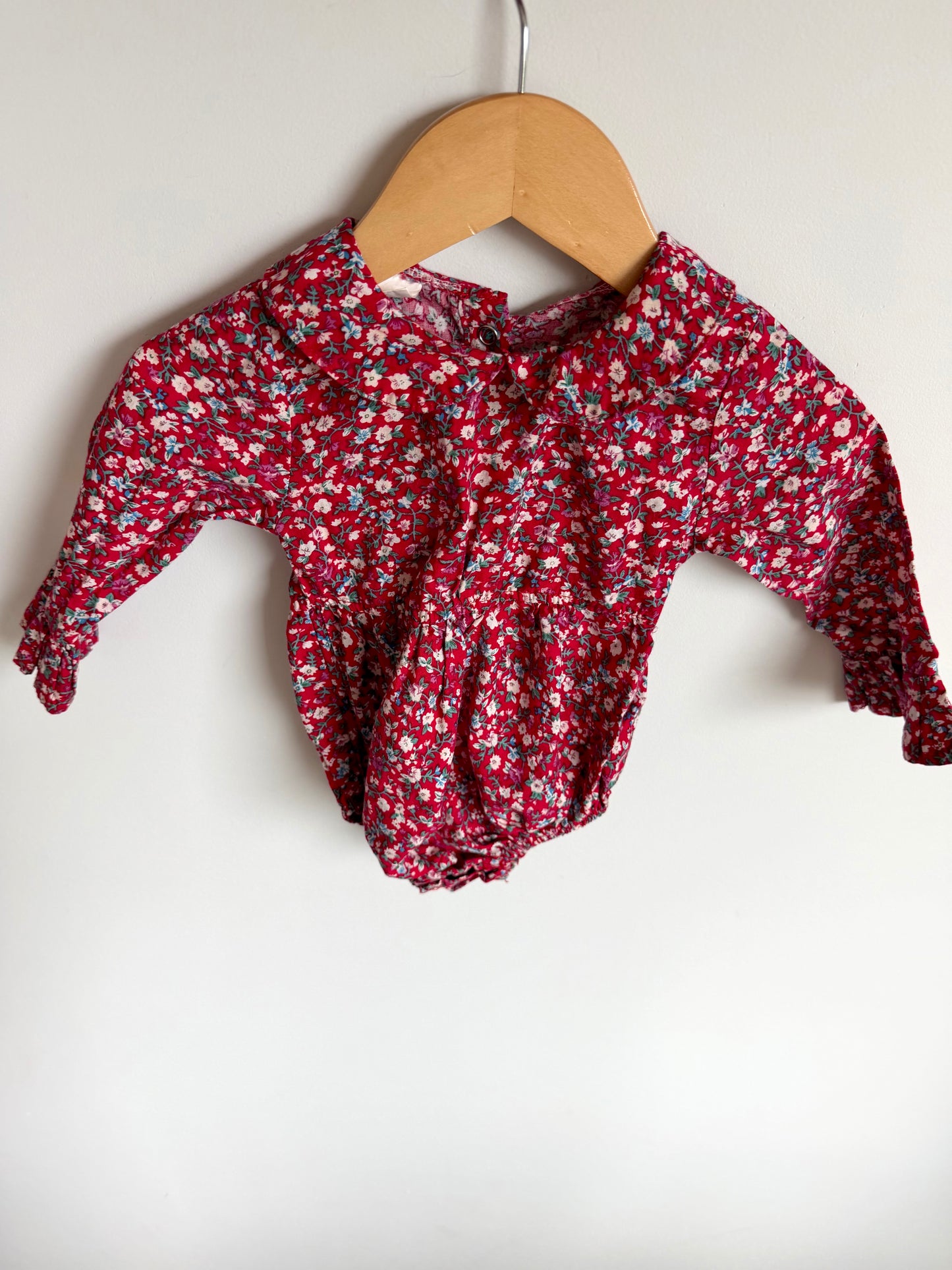 Collared Red Floral Bubble Romper / 6-12m