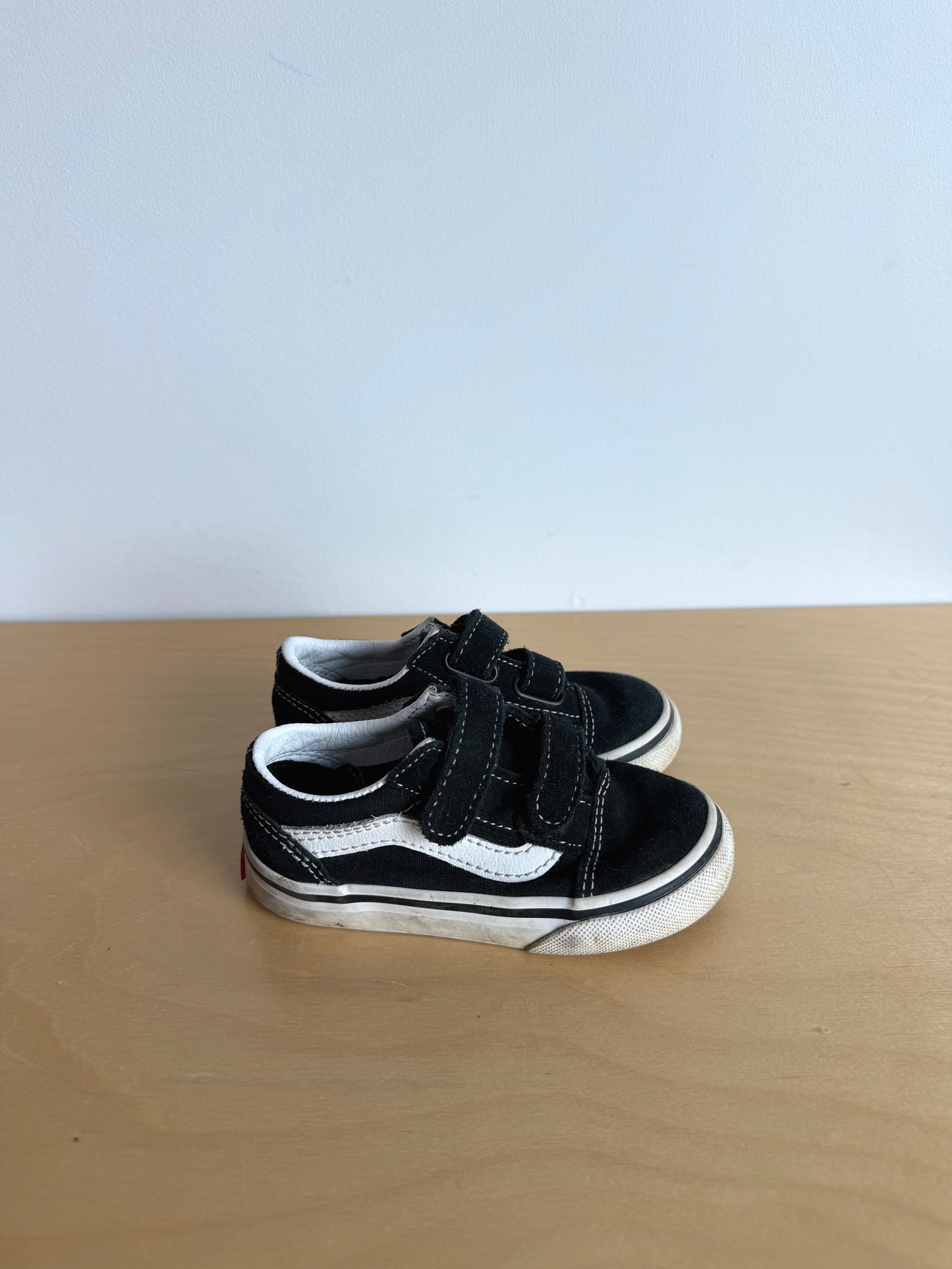 Vans Black Sneakers / Size 6.5 toddler