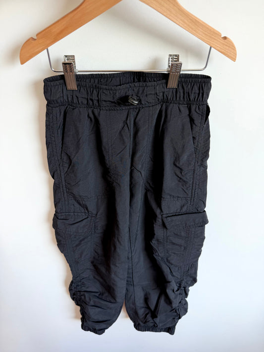 Black High Rise Quick Dry Cargo Pants / 6T