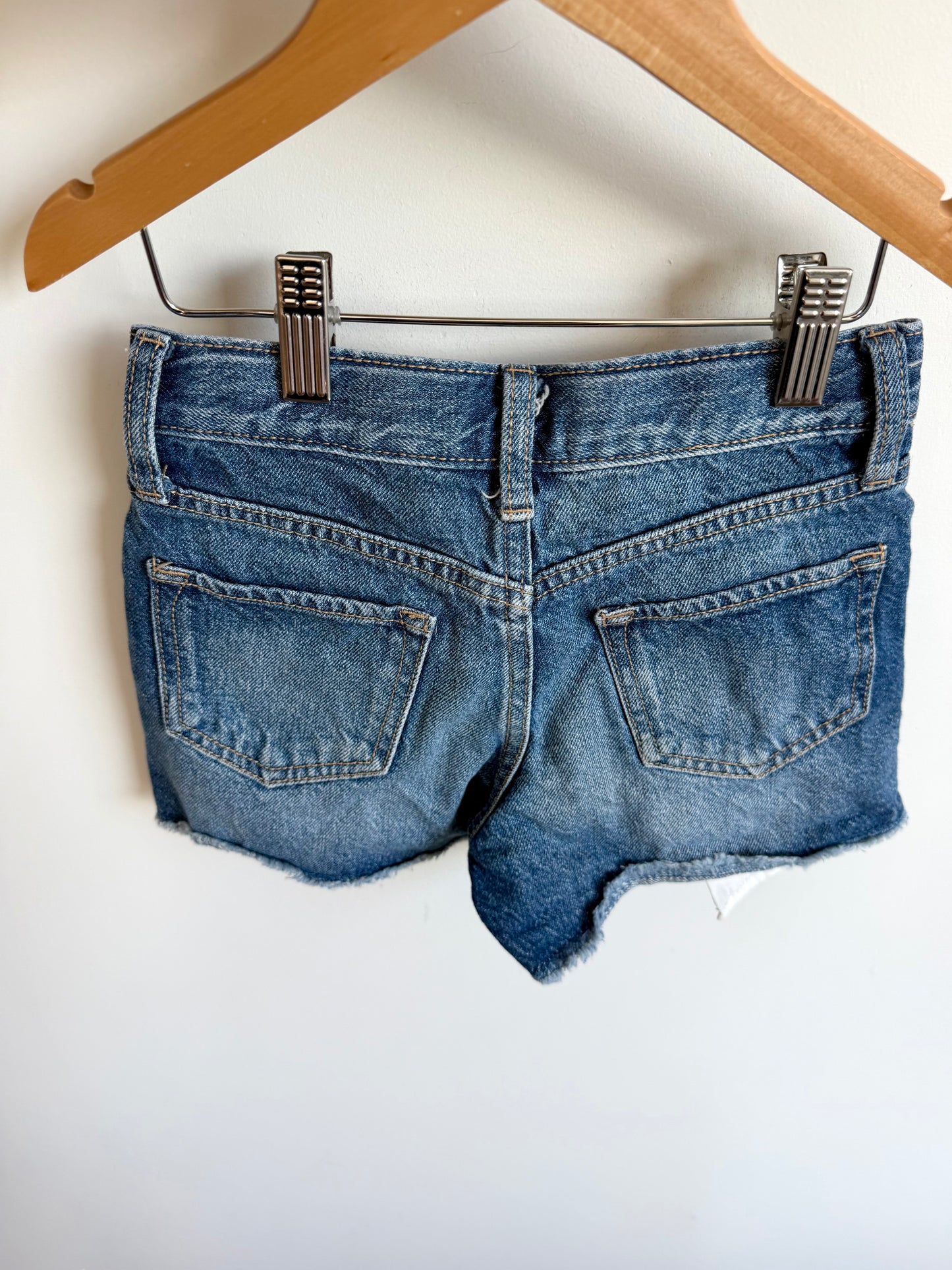 Distressed High Rise Denim Shorts / 6T