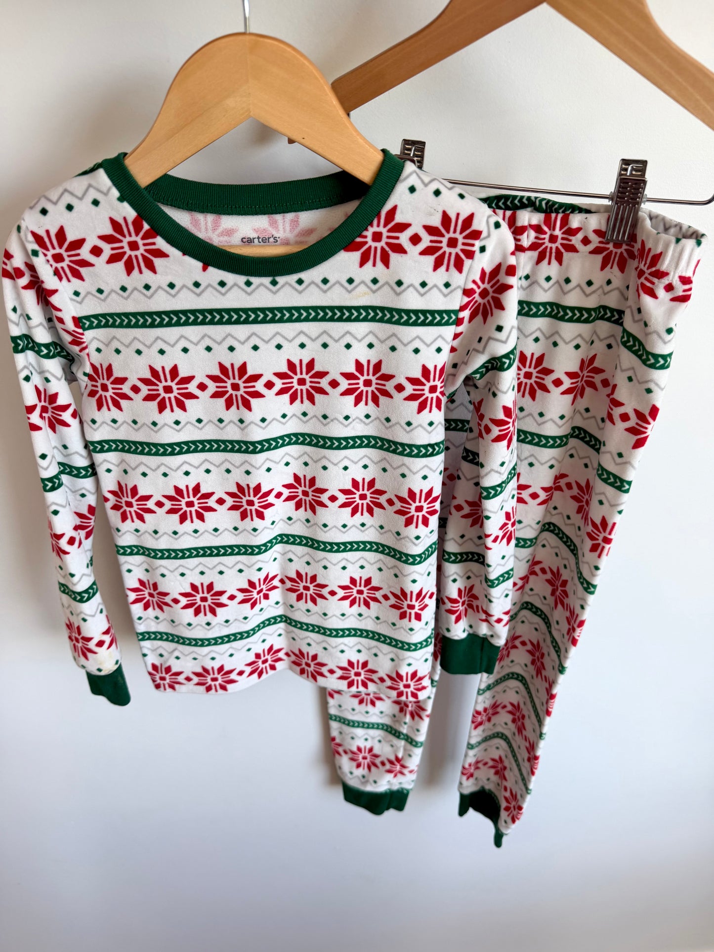Red + Green Festive Pattern PJ Set (PLAY)/ 7 years