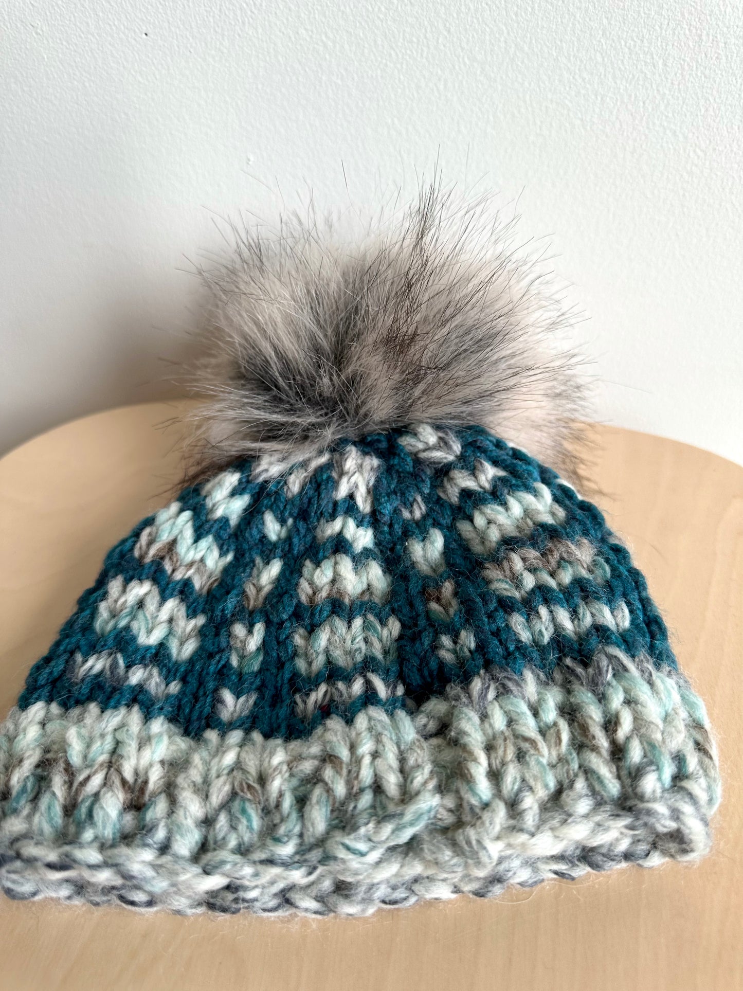 Knit Toque with Removable Pom Pom / 6-9m