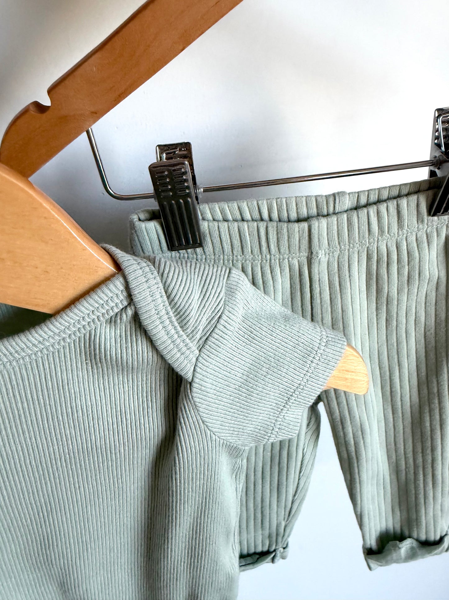 Sage Organic Ribbed Bodysuit + Pants Set / 3m