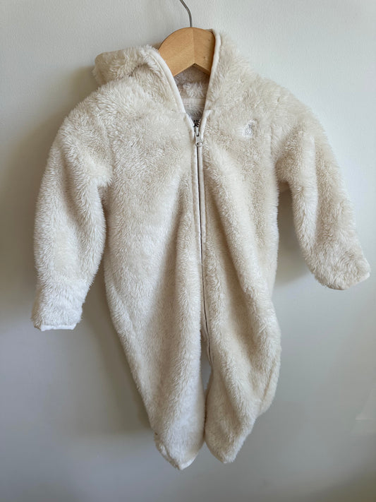 Gap Cream Faux Fur Bear Bunting Suit / 6-12m