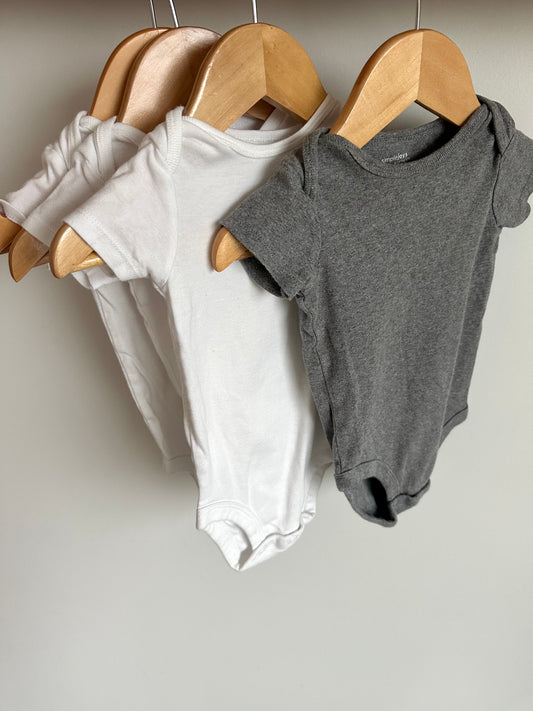 Set of Four Bodysuits (Whites + Grey) / 3-6m
