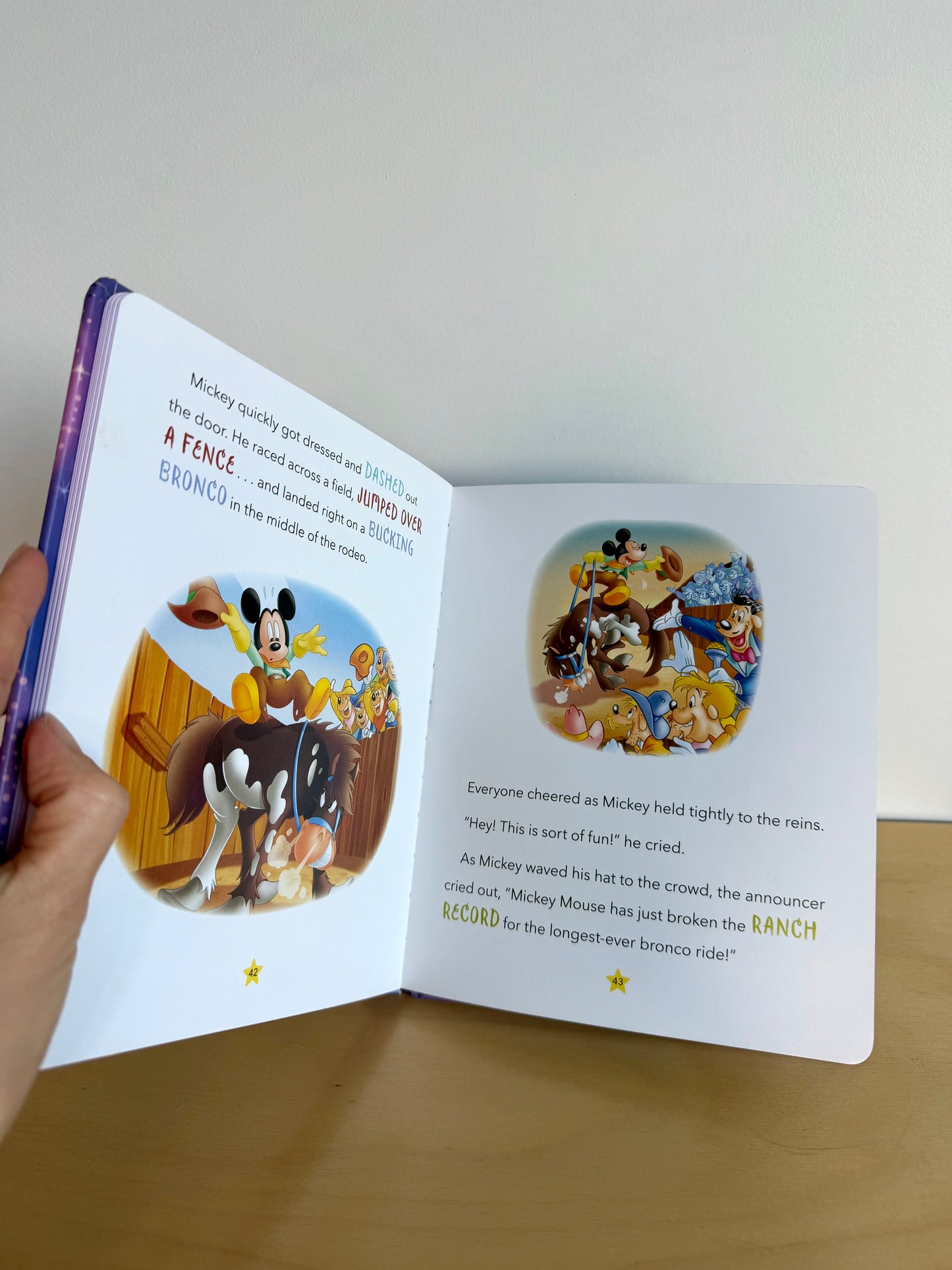 Minnie: My First Bedtime Storybook (No Shipping) / 3-6 years