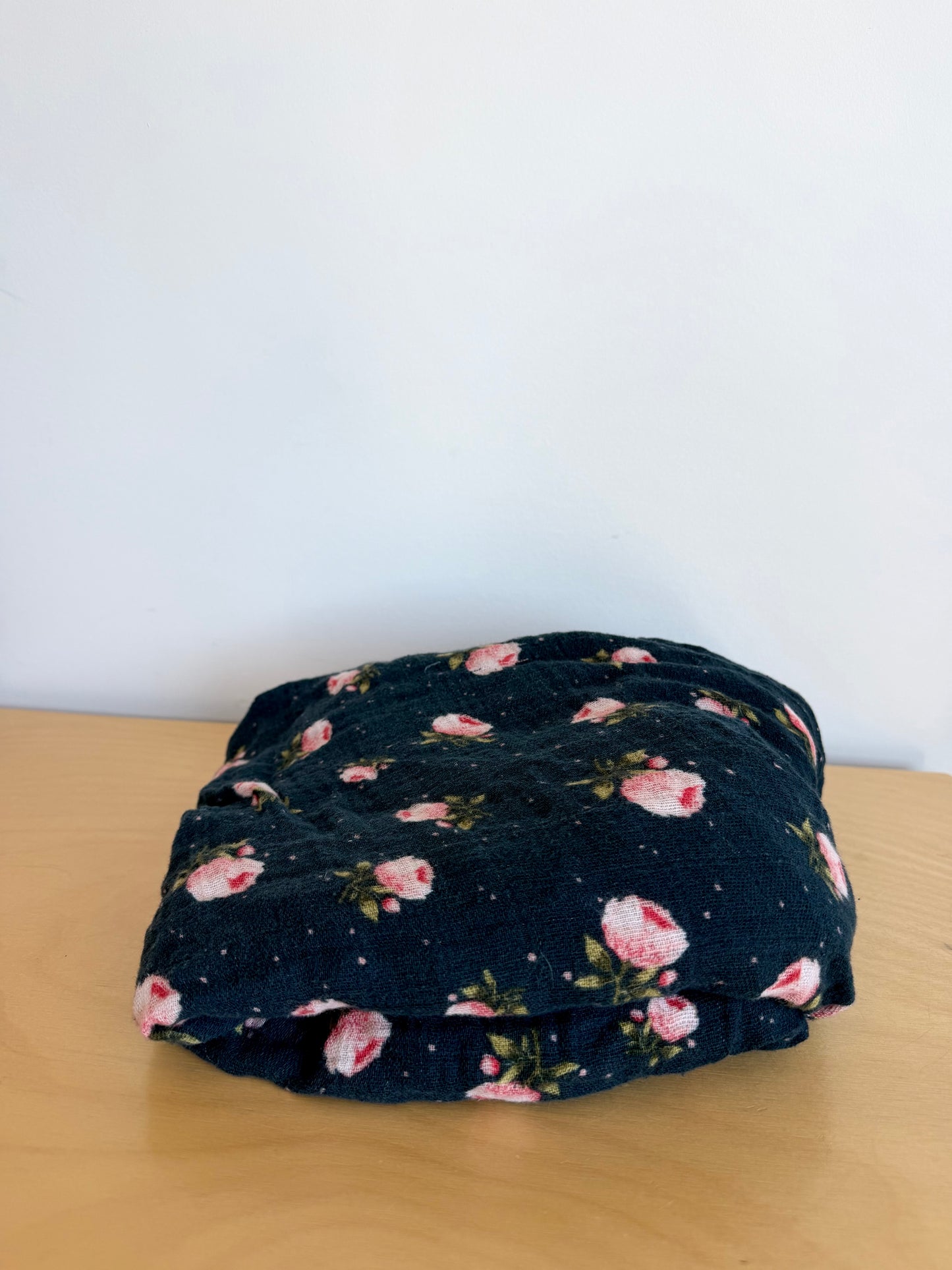 100% Cotton Navy Rose Fitted Crib Sheet