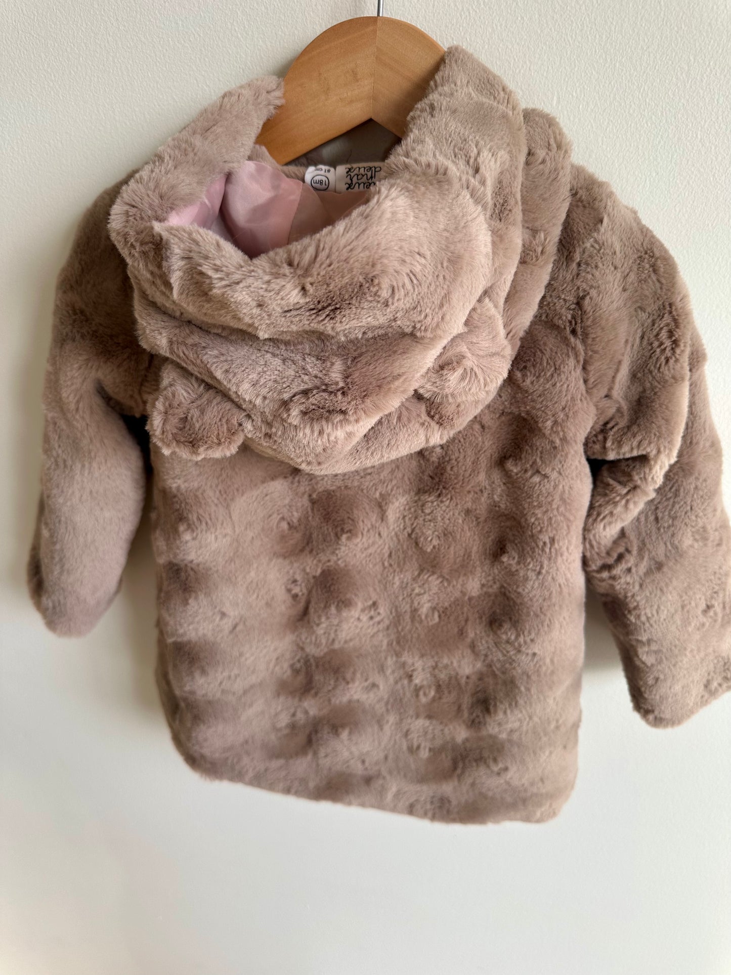 Deux Par Deux Soft Faux Fur Hooded Coat / 18m