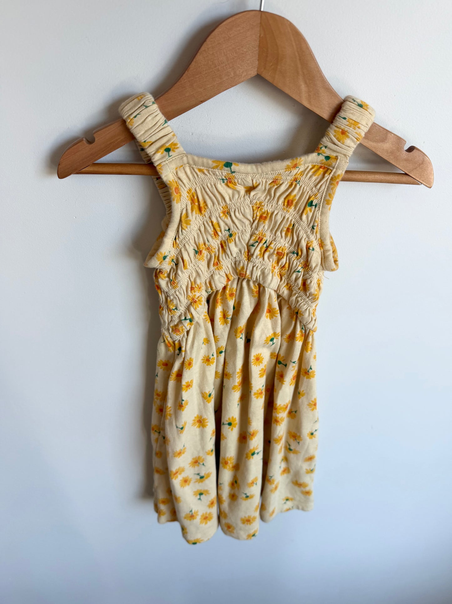 Yellow Daisy Dress / 5 years