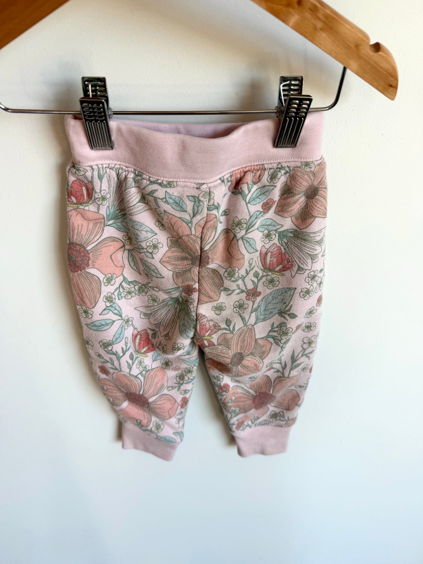 Floral Pink Tapered Pants / 12-18m
